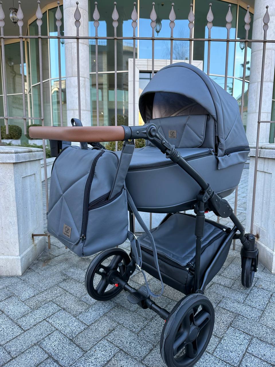 Коляска 2в1 Baby Pram Berta Eco