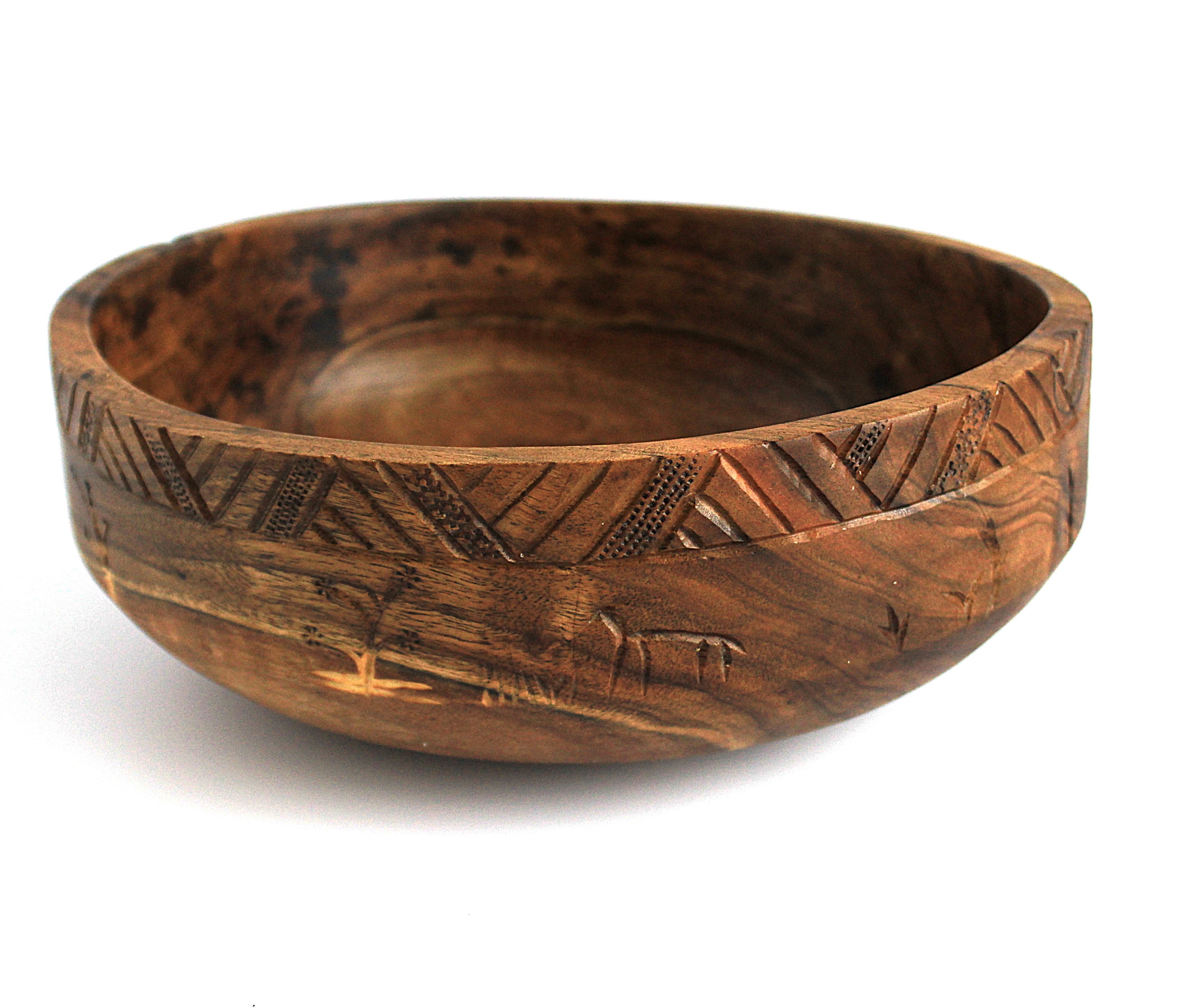 Дерев’яний різьблений салатник до Різдва та Новорічних свят