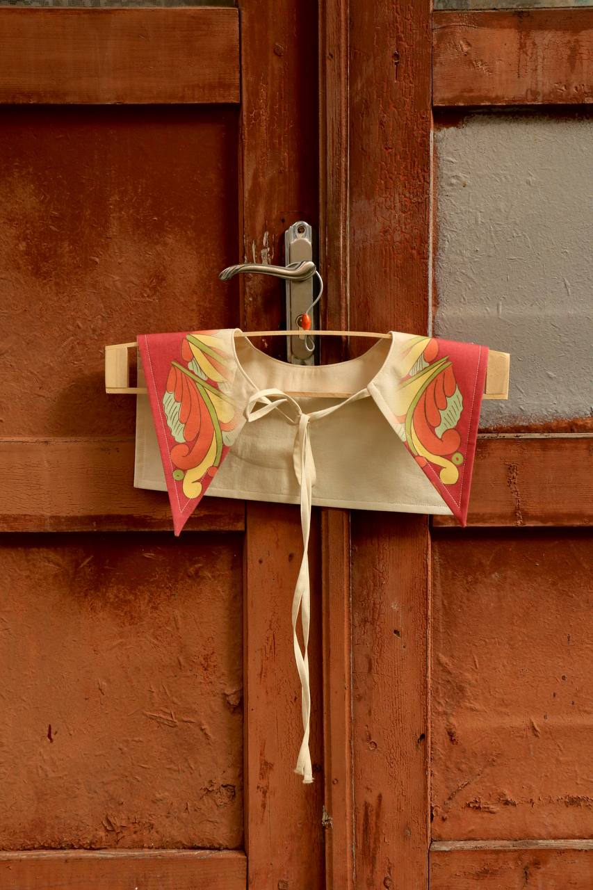 Комірець з косівськими орнаментами