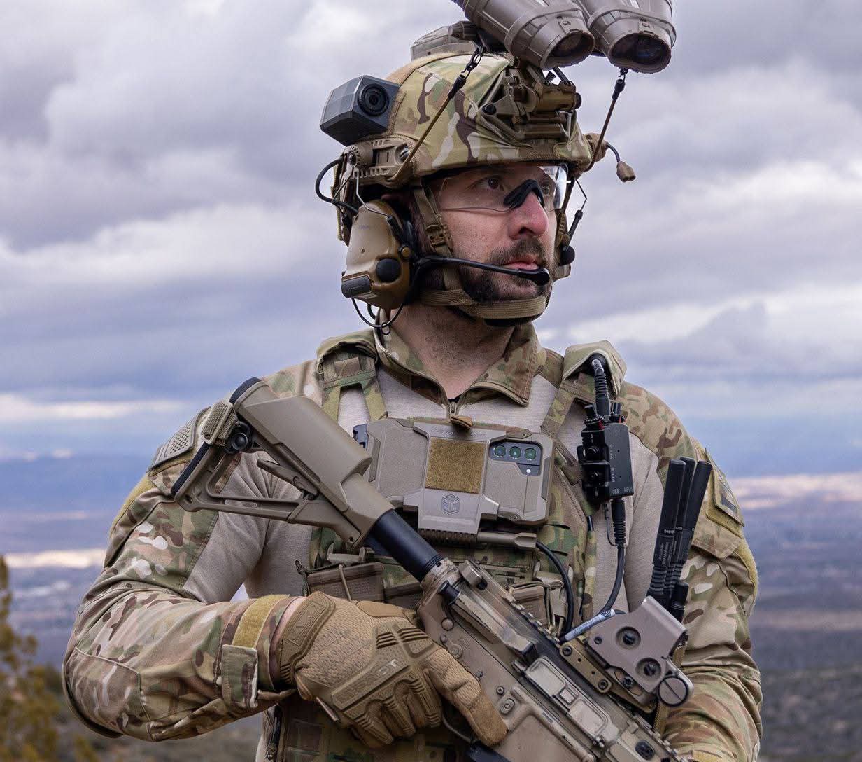 Оригінальна платформа-тримач "Juggernaut Case Armor Mount" для захисних чохлів на смартфон від американського преміум бренду "Juggernaut Case".