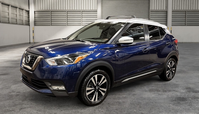 NISSAN KICKS SV