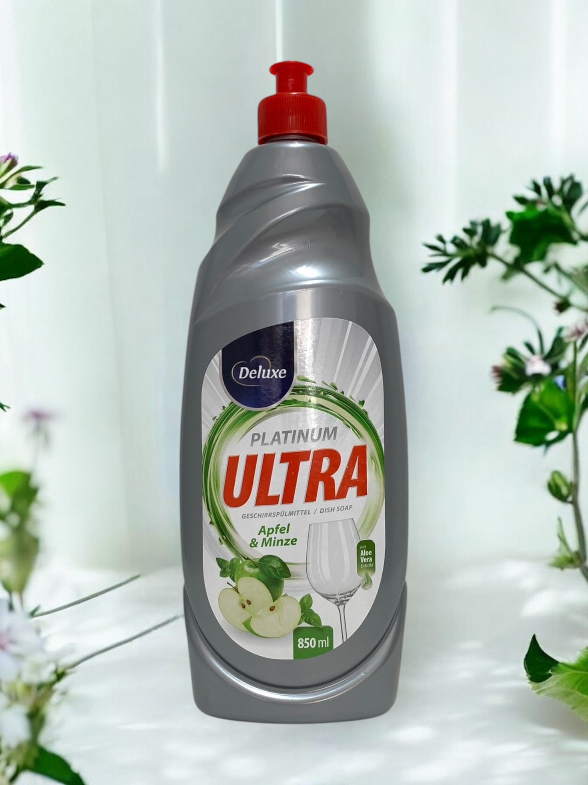 DELUXE ULTRA PLATINUM Рідина для миття посуду "Яблуко та М'ята" (850мл)