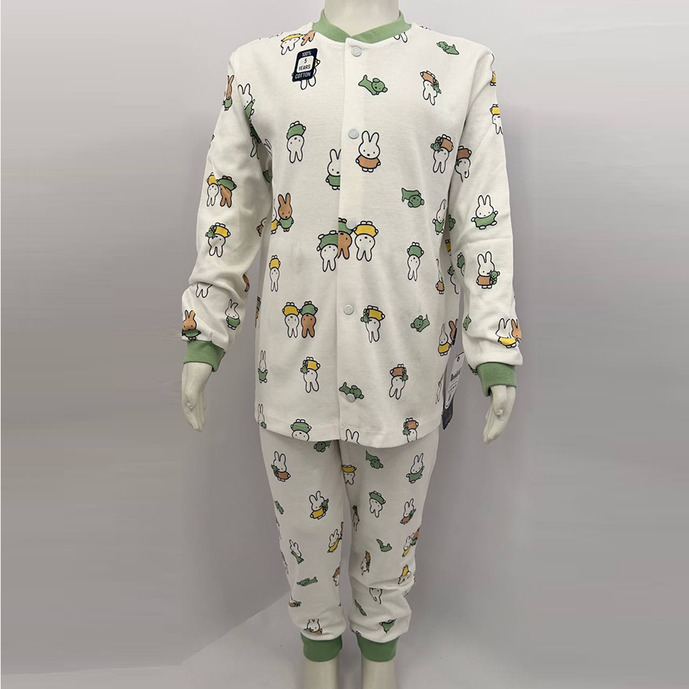 Піжама дитяча з милими зайчиками біла з зеленим