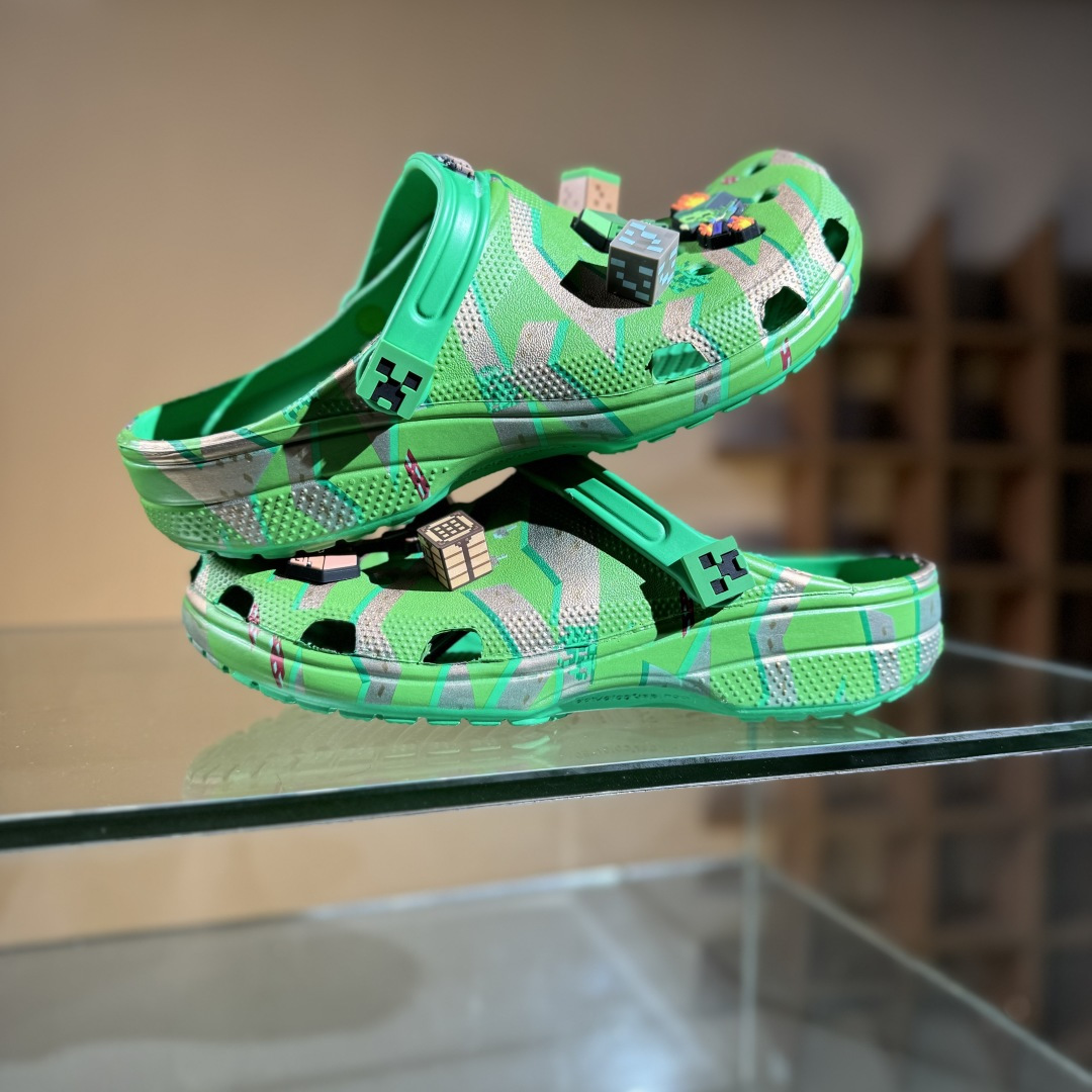 Crocs Classic CL Full Print Clogs