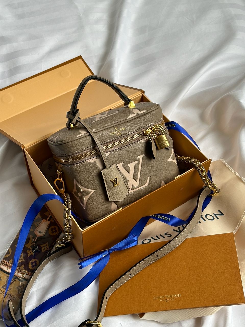 Louis Vuitton Vanity PM Bag Grey/Boise de Rose