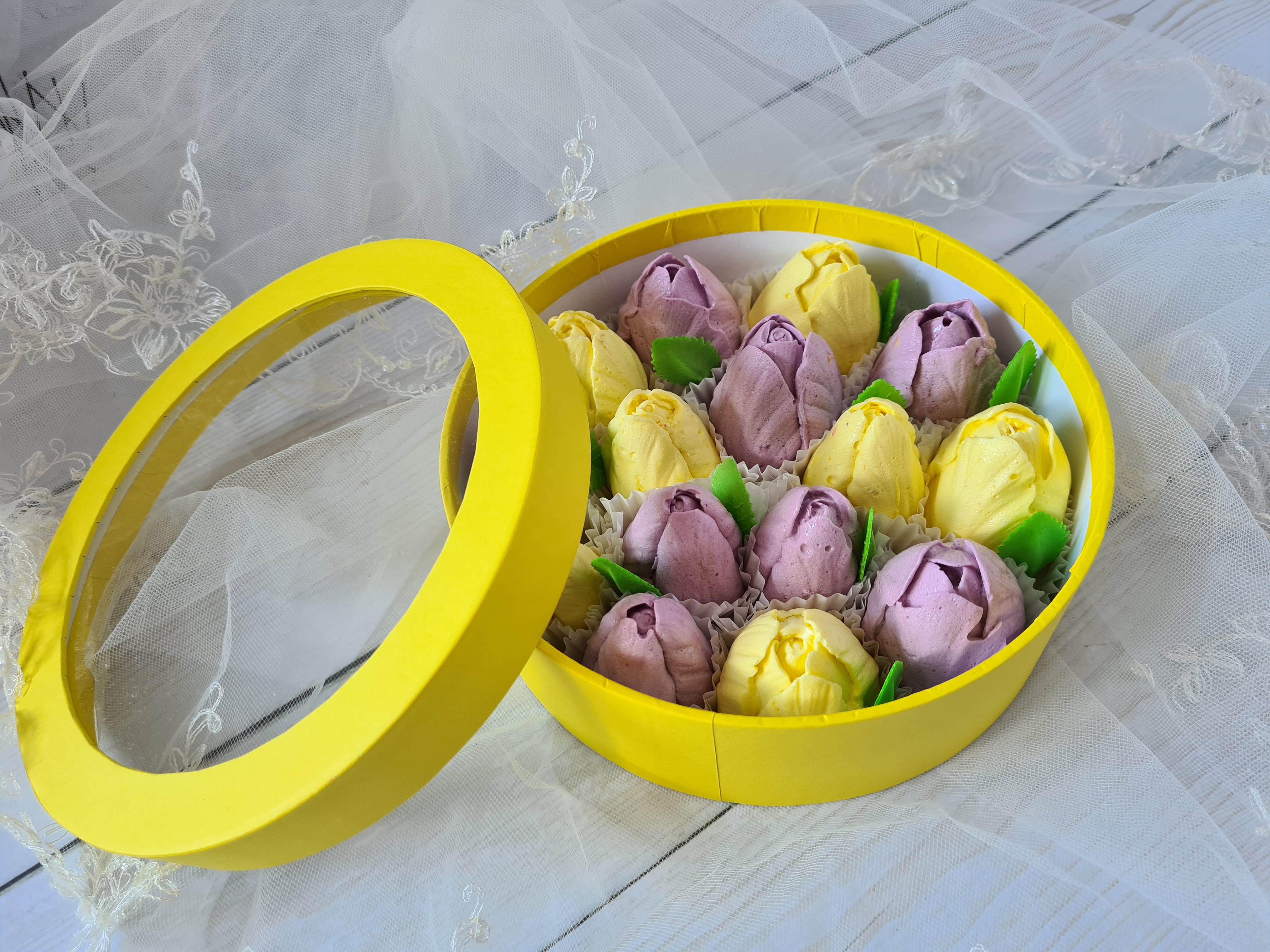 Зефірні тюльпани д18