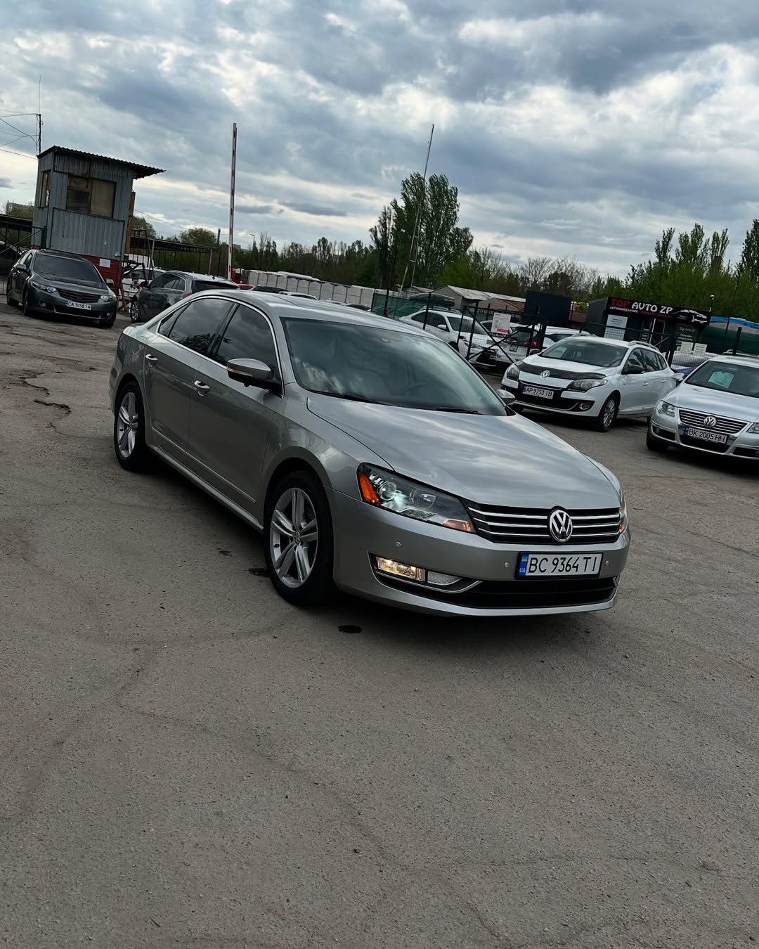 Volkswagen Passat SEL