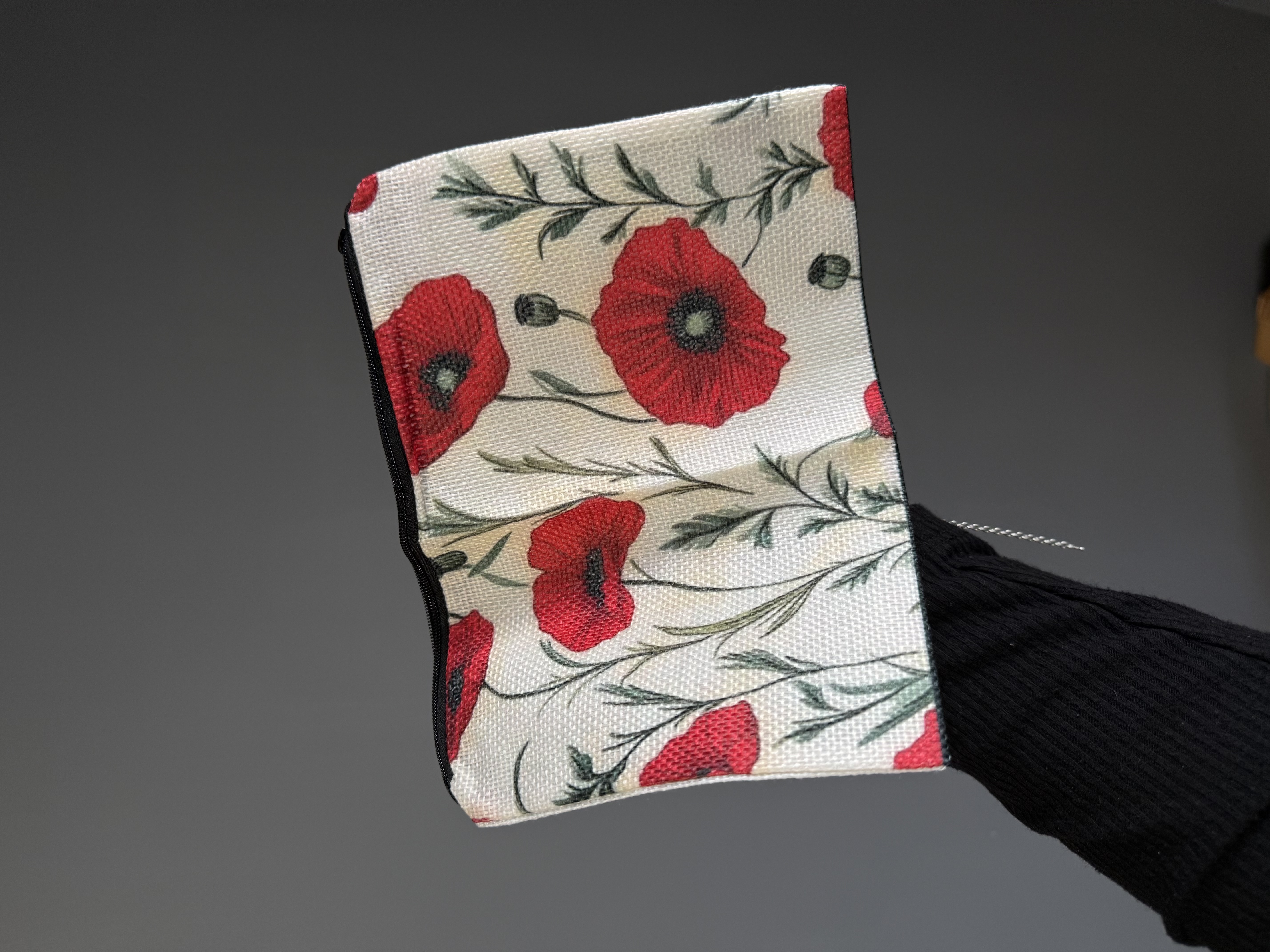 Косметички для зберігання езотеричних атрибутів