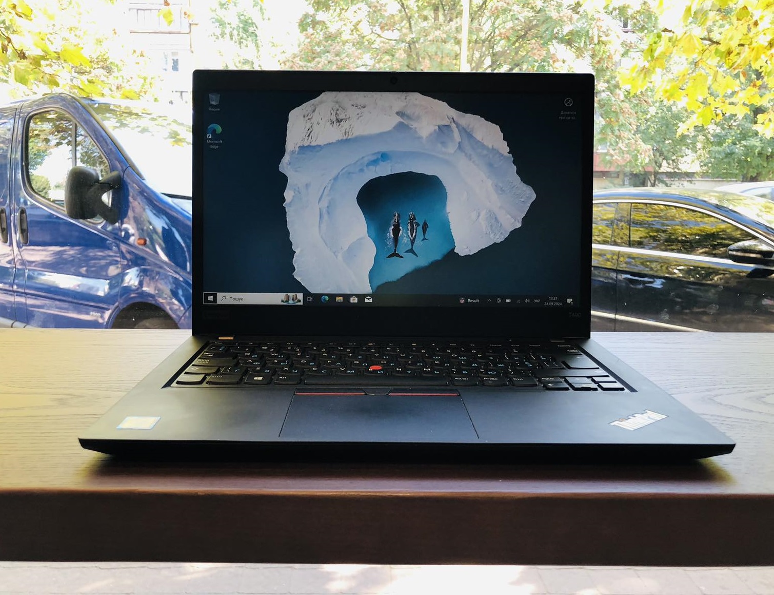 Ноутбук Lenovo T490