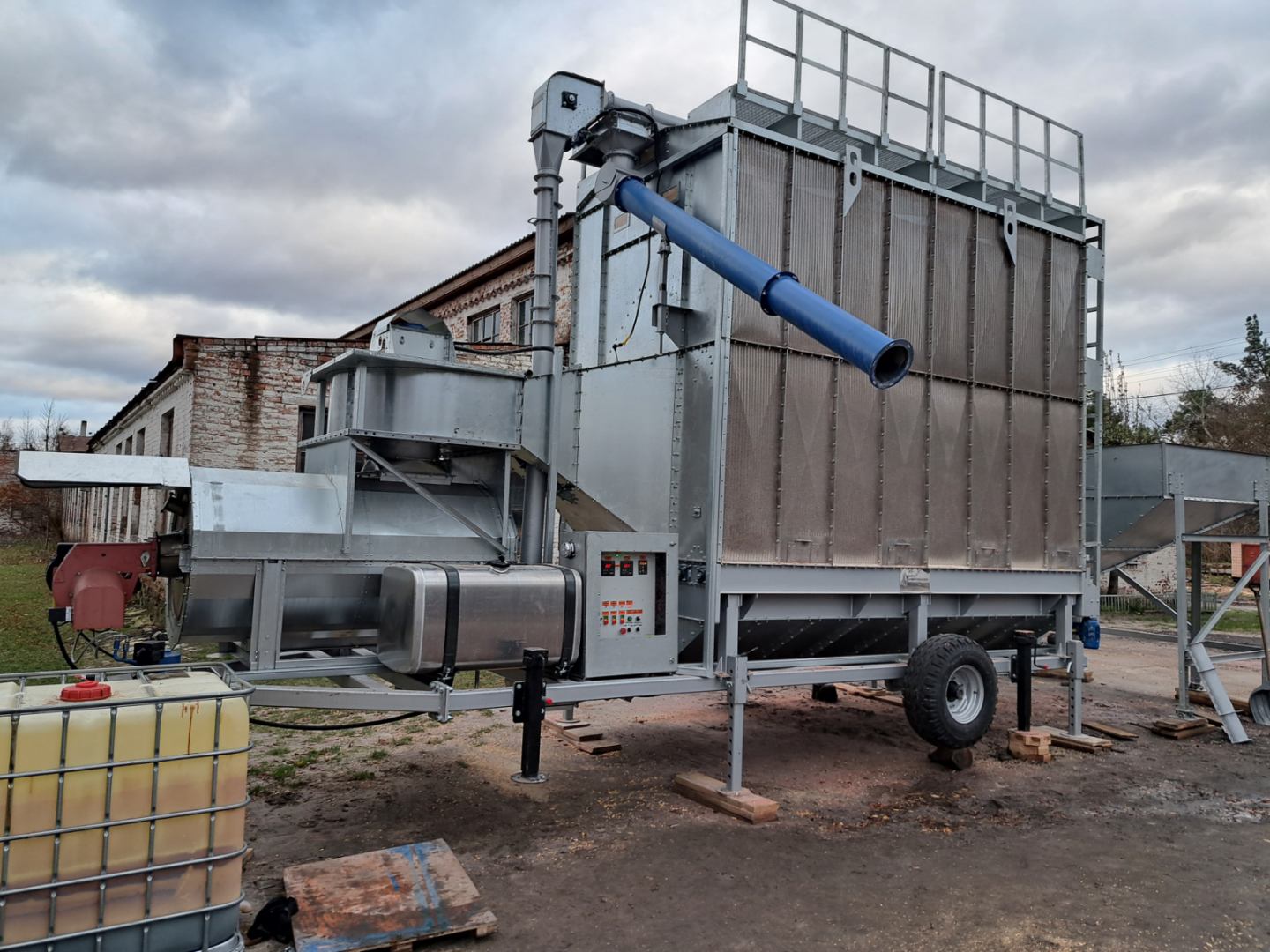 Мобільна зерносушарка СЗК-18