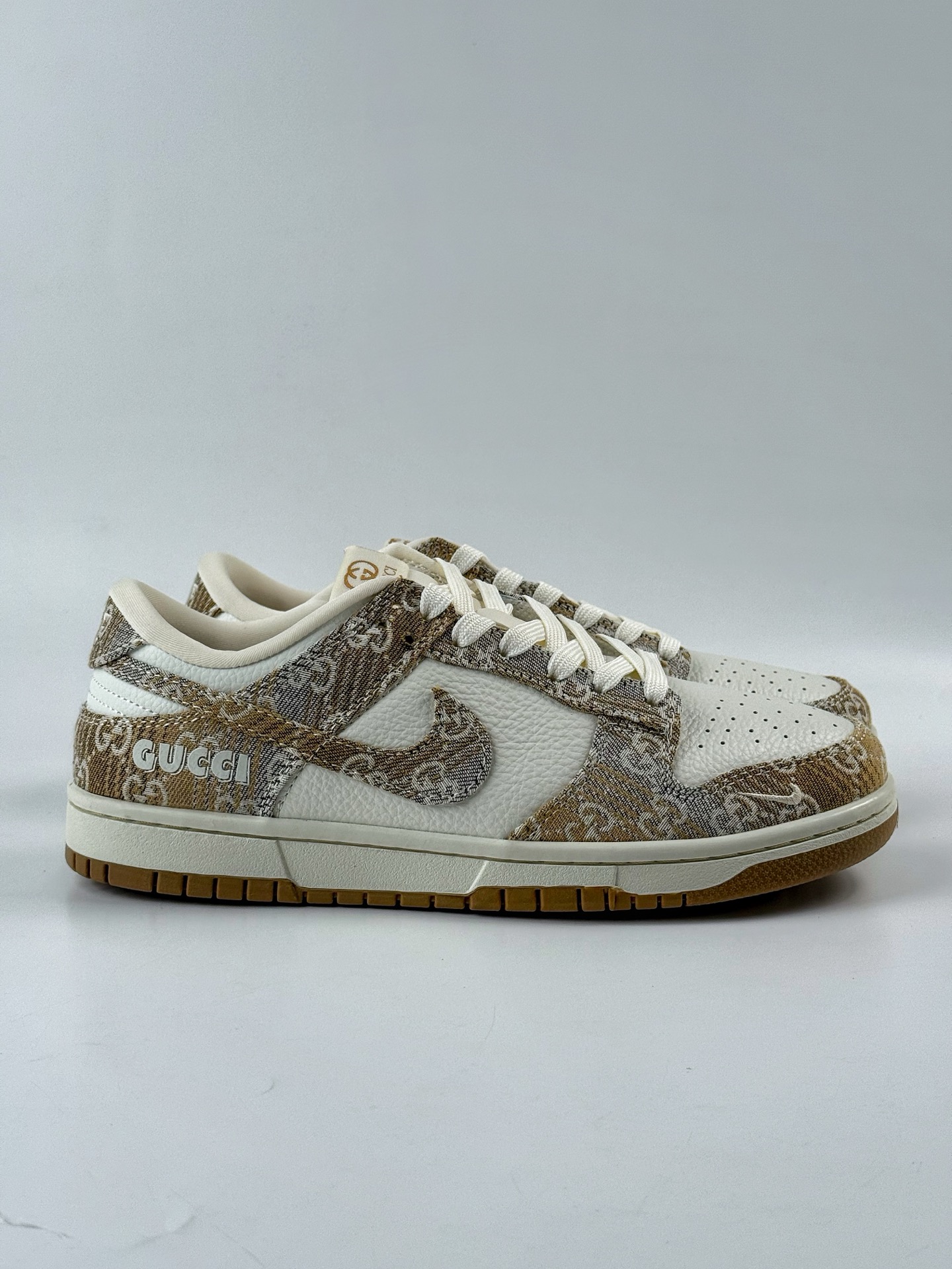 Nike SB Dunk Low x GUCCI SC9207-421