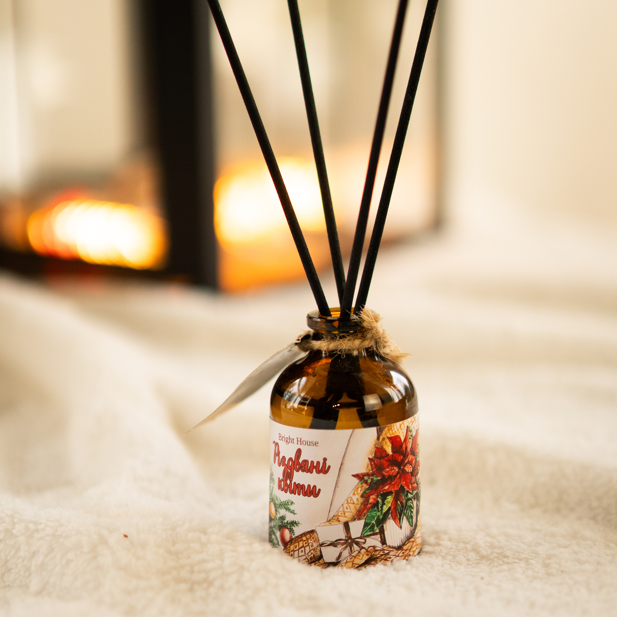 Аромадифузор "РІЗДВЯНІ КВІТИ"