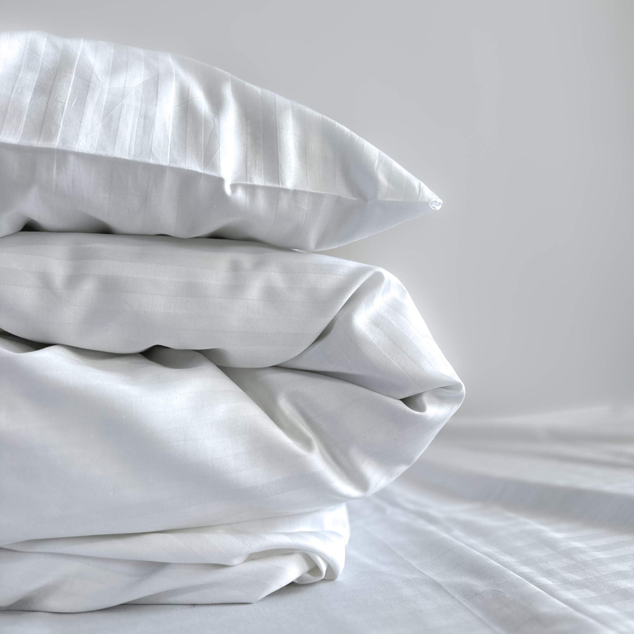 Постільний комплект Страйп сатин Білий