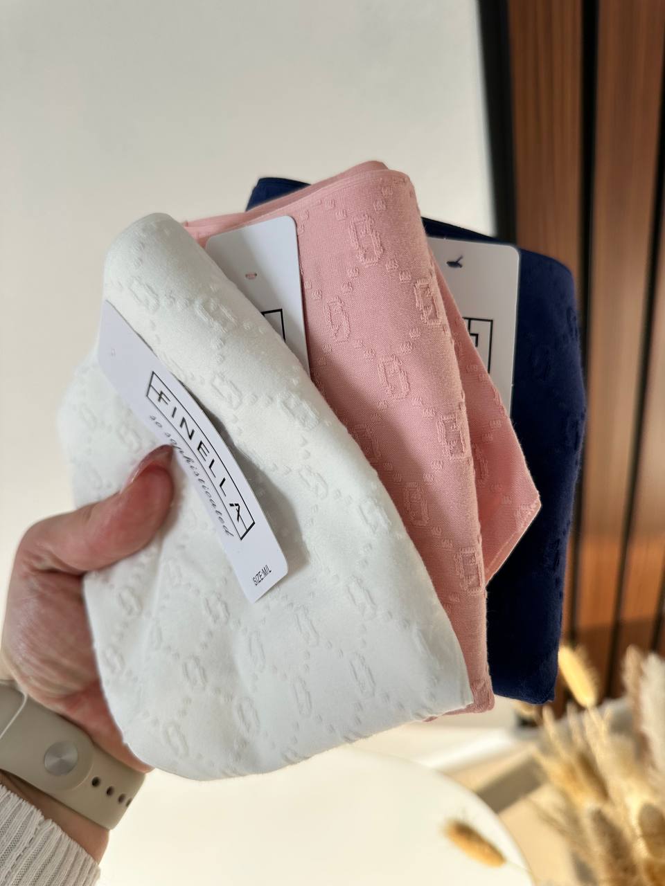 СЛІПИ НА СЕРЕДНІЙ ПОСАДЦІ