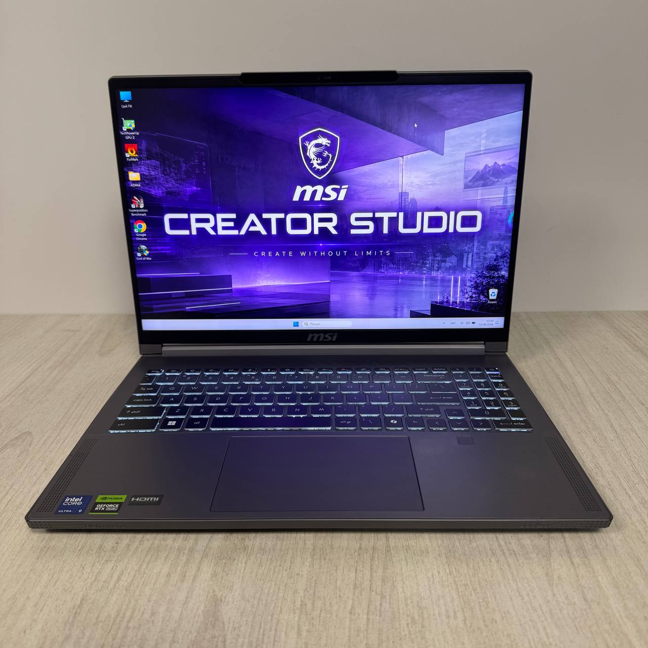 MSI Creator 16 AI Studio A1VIG miniLED 4K