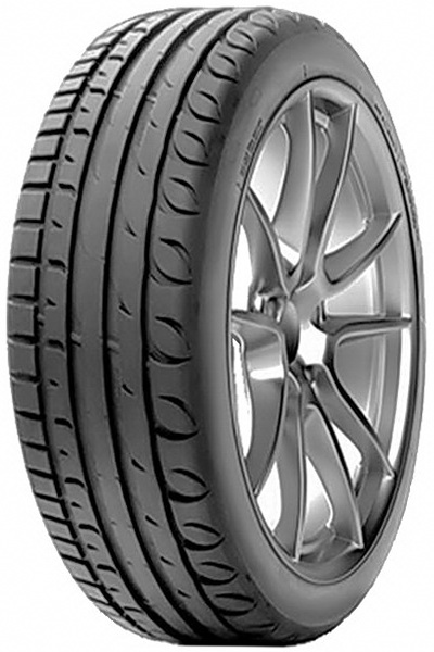 225/45 R19 Taurus Ultra High Performance 96W XL