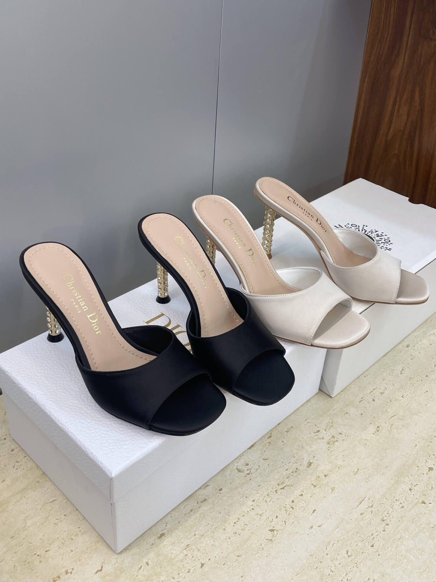 Dior босоніжки