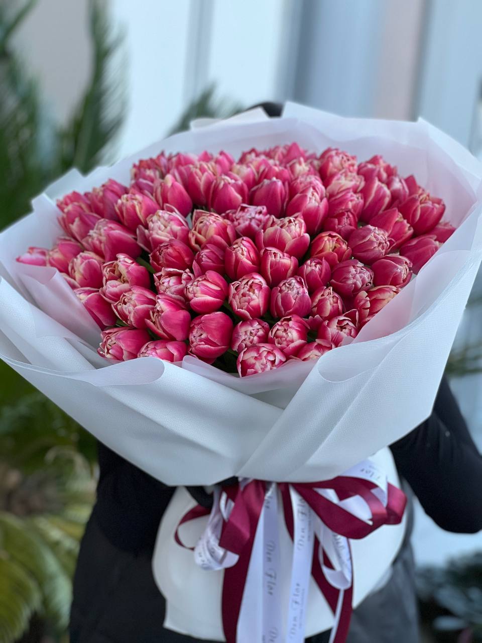 Букет із екзотичних тюльпанів