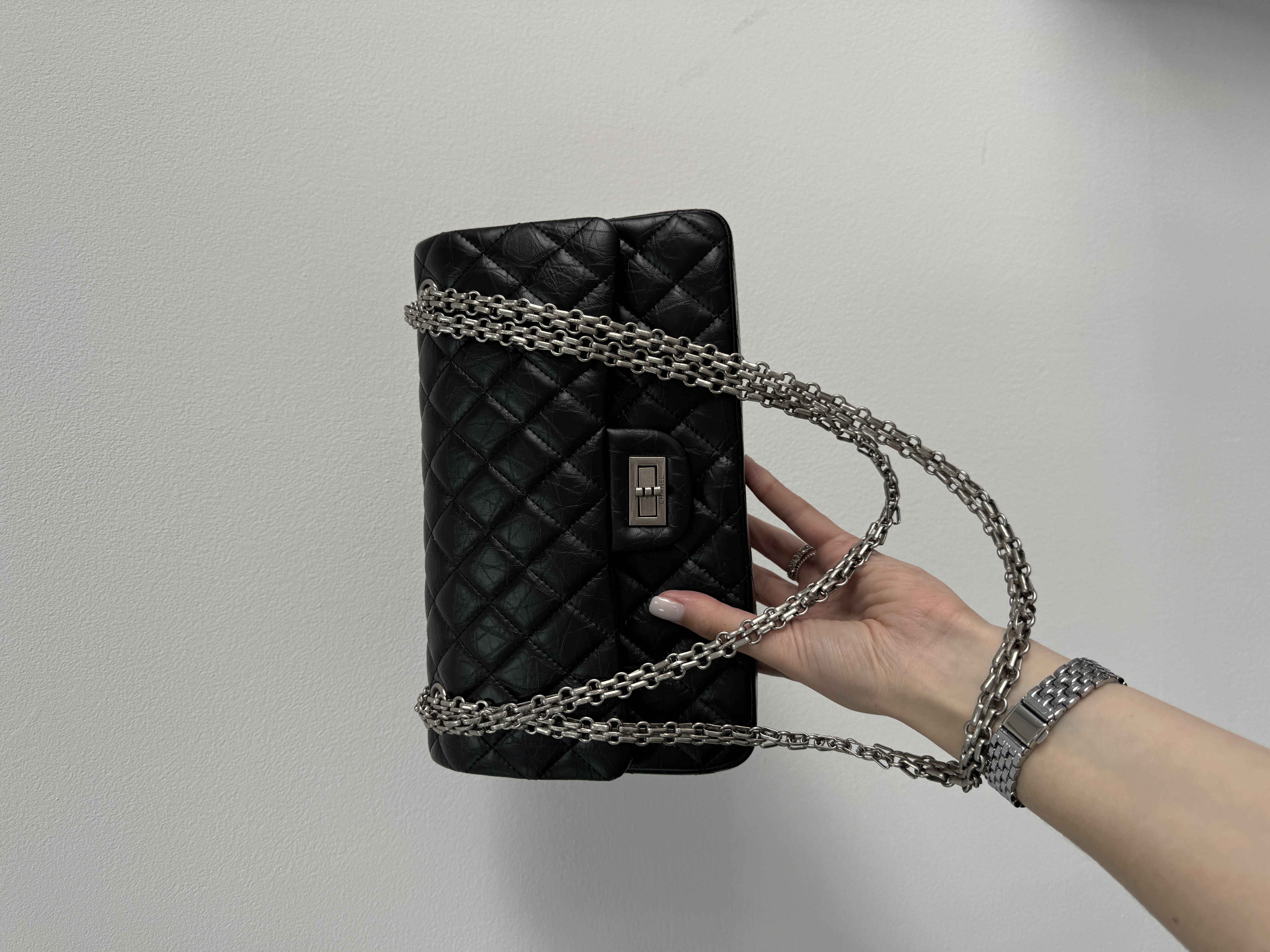 Chanel 2.55 Reissue Double Flap Leather Bag Black/Silver