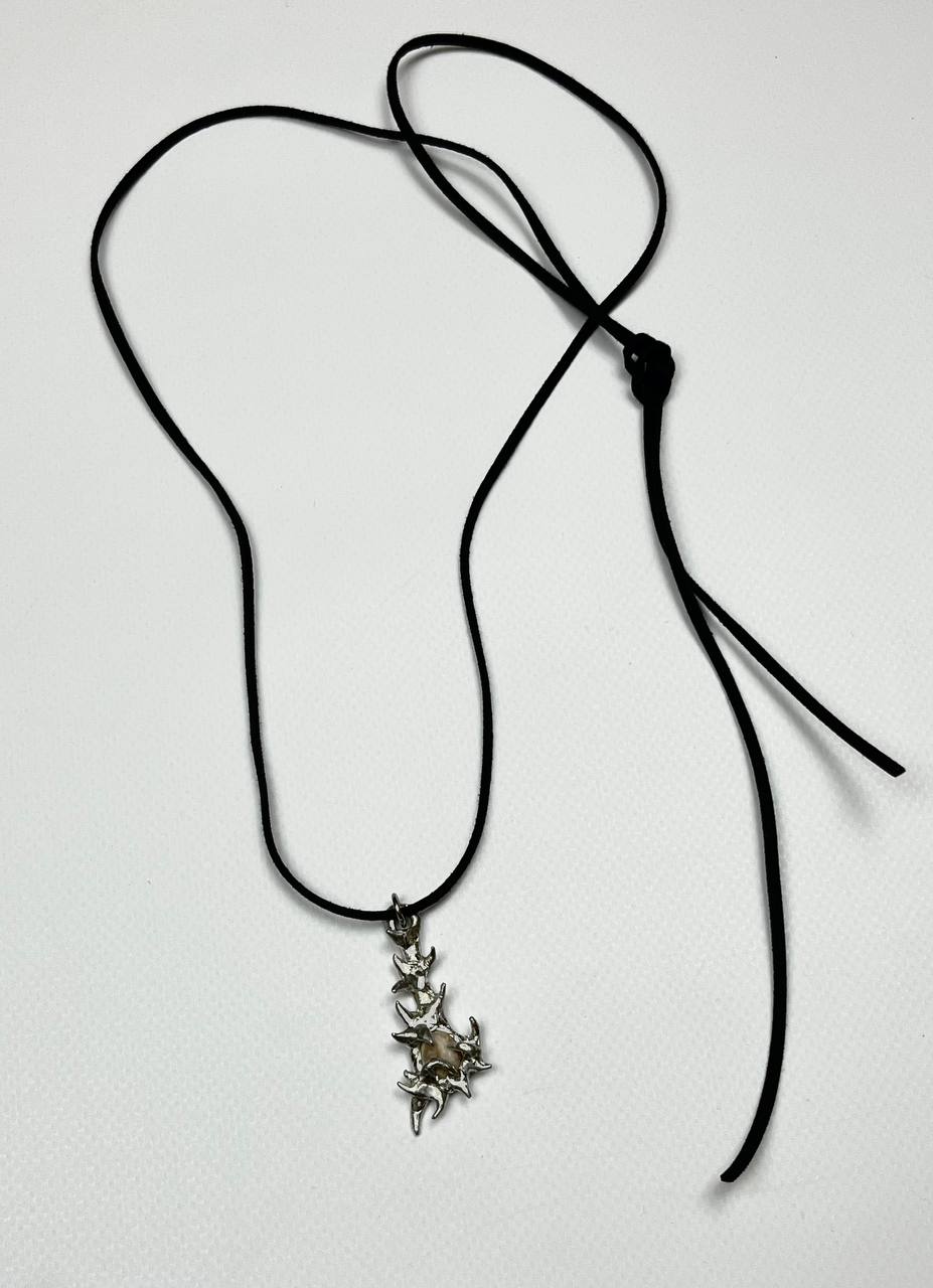 Колючий кулон камінець з океану від Lova