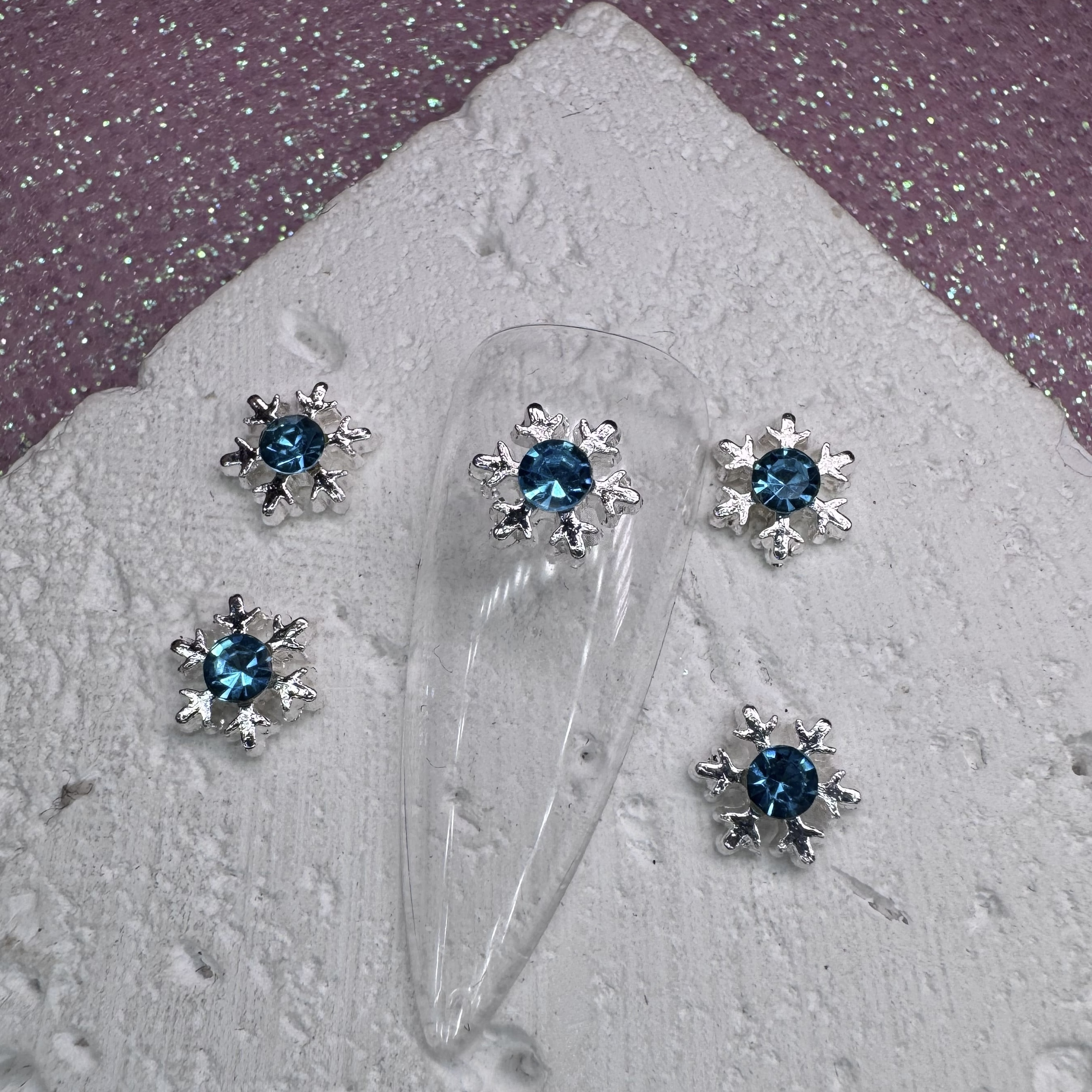 Фігурка для нігтів "Сніжинка"