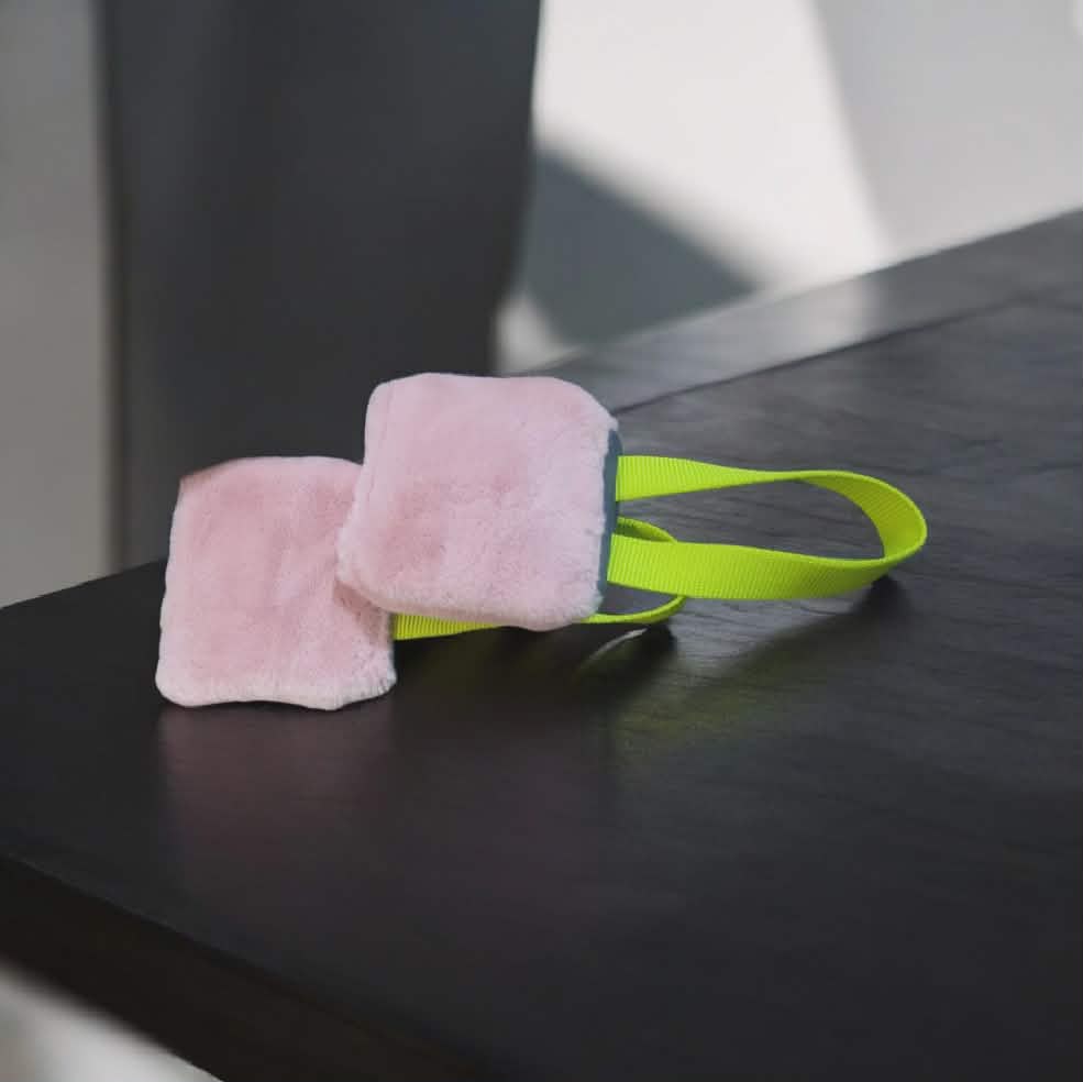 Подушка искусственный мех