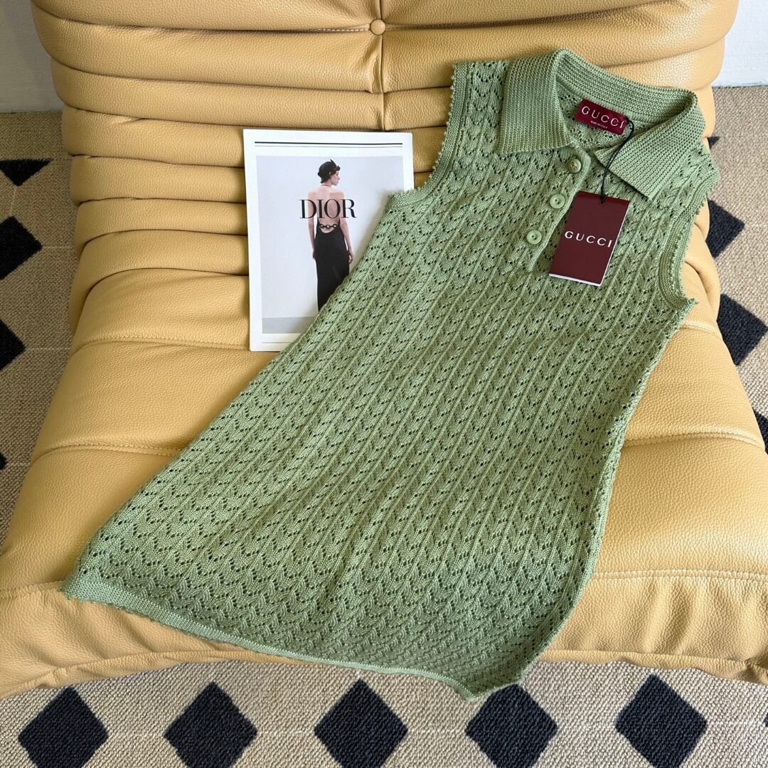 Gucci сукня