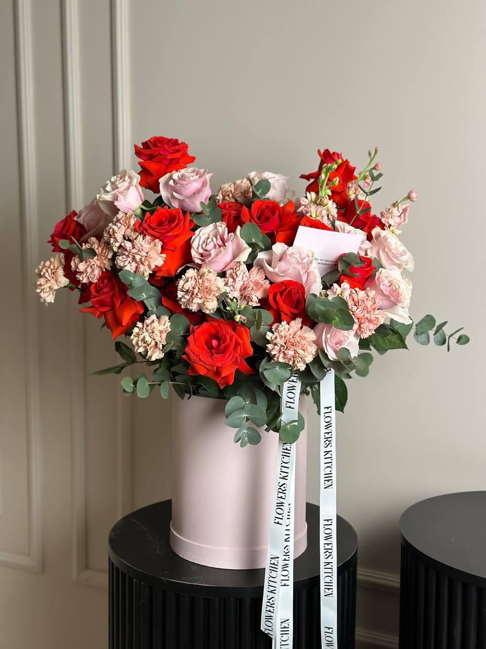 Ефектна квіткова коробка