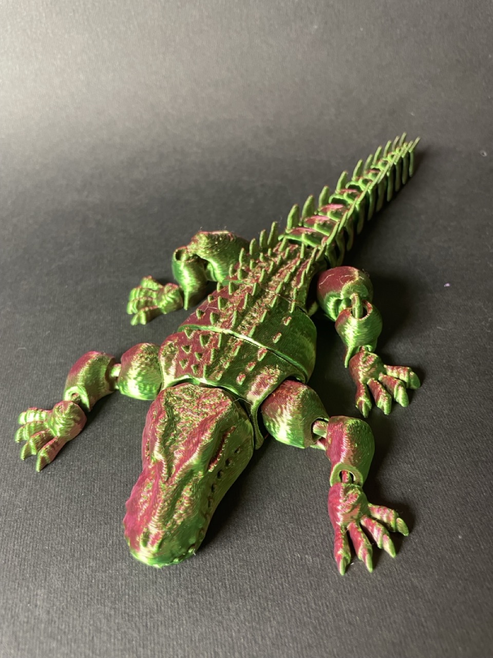 Крокодил рухомий