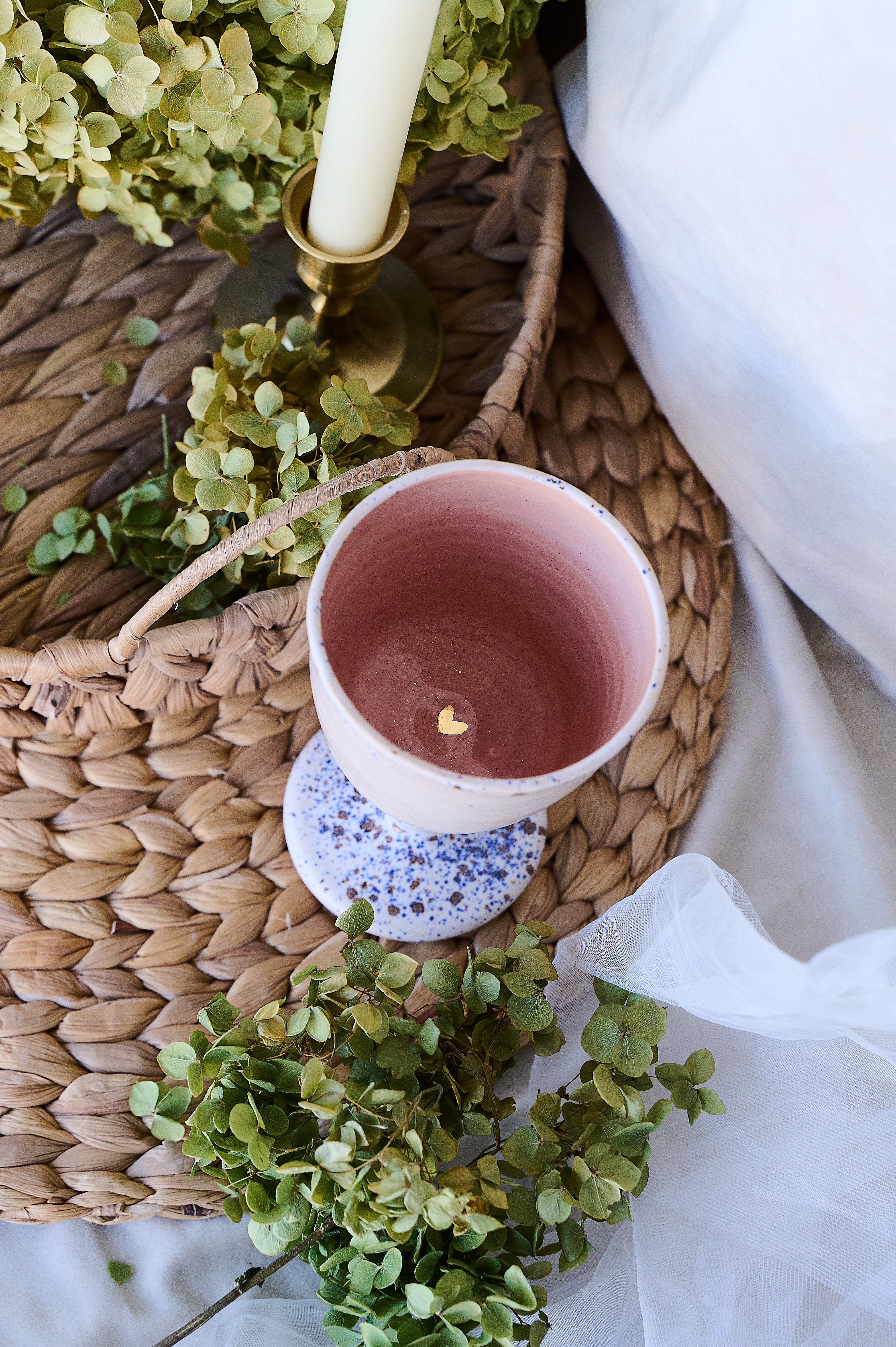 Келих на вищій ножці