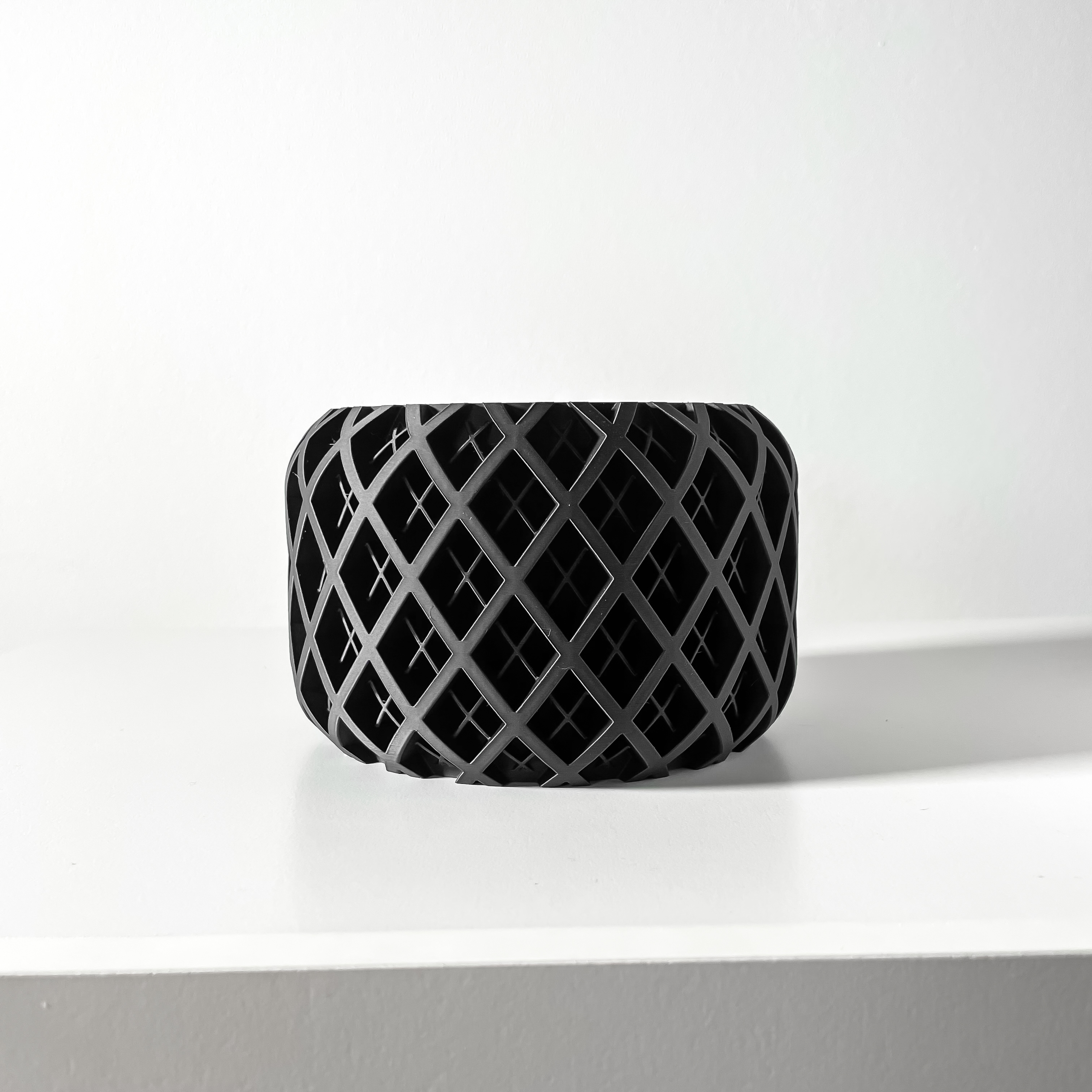 Torio Planter Pot – Large Modern Planter