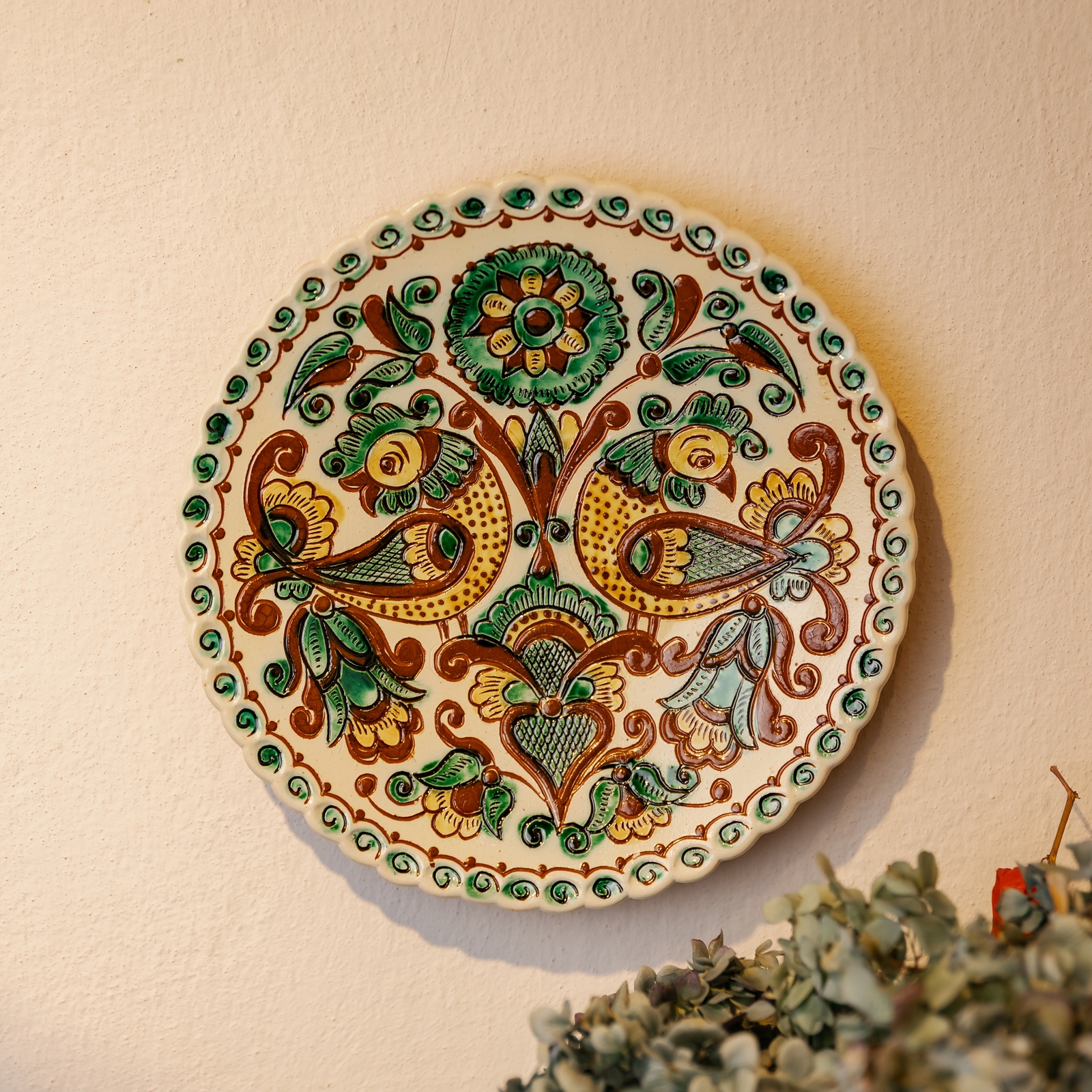 Таріль на стіну 