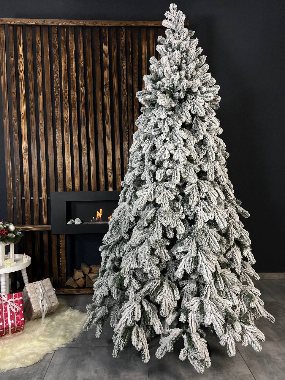 Ялинка «Тріумф» засніжена - 2.3м. 🌬️