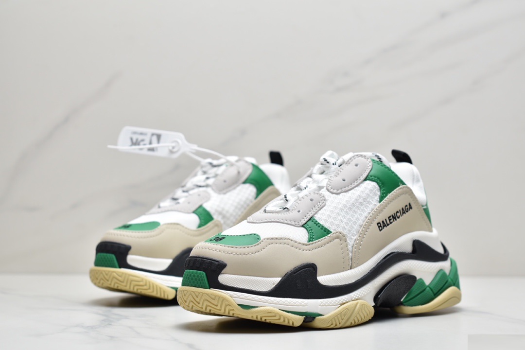 Balenciaga Triple S Clear Sole Sneaker 524039 W09OM 9090