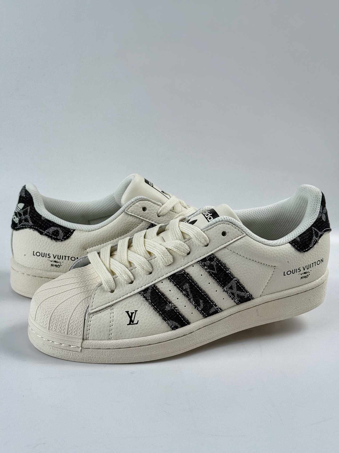 Adidas Originals Superstar x Louis Vuitto SD6820