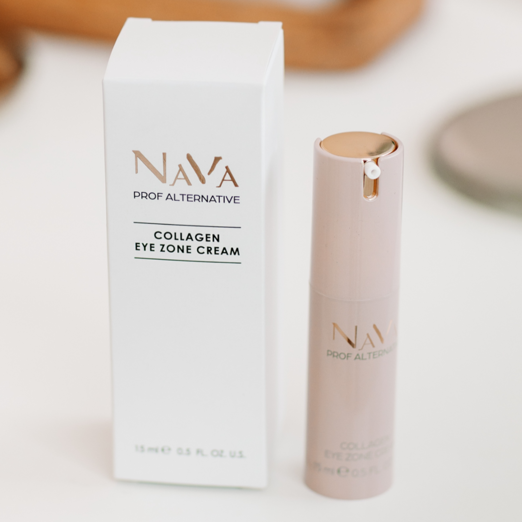Крем навколо очей Колаген 15 мл Collagen Eye Zone Cream NaVa PROF ALTERNATIVE