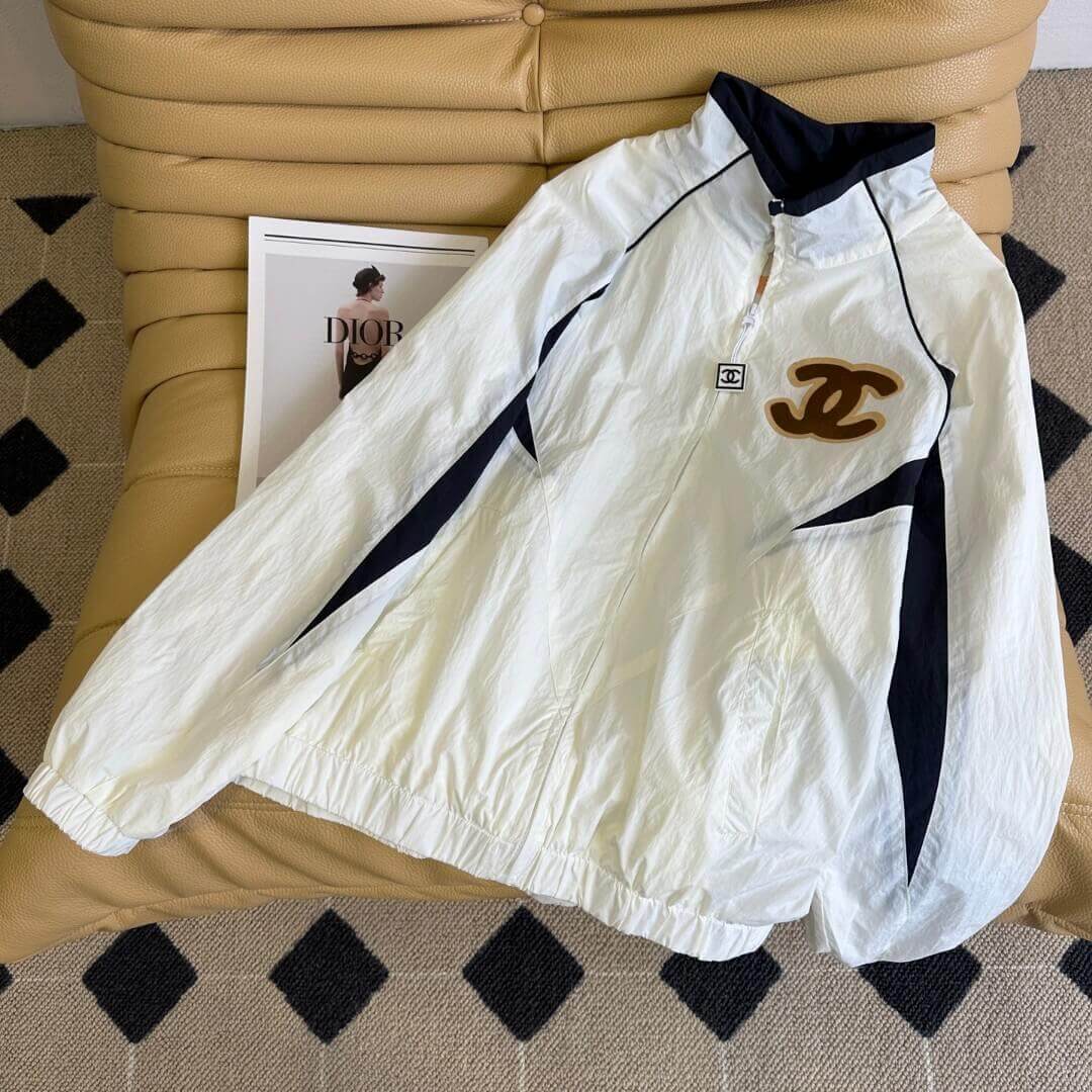 Chanel куртка