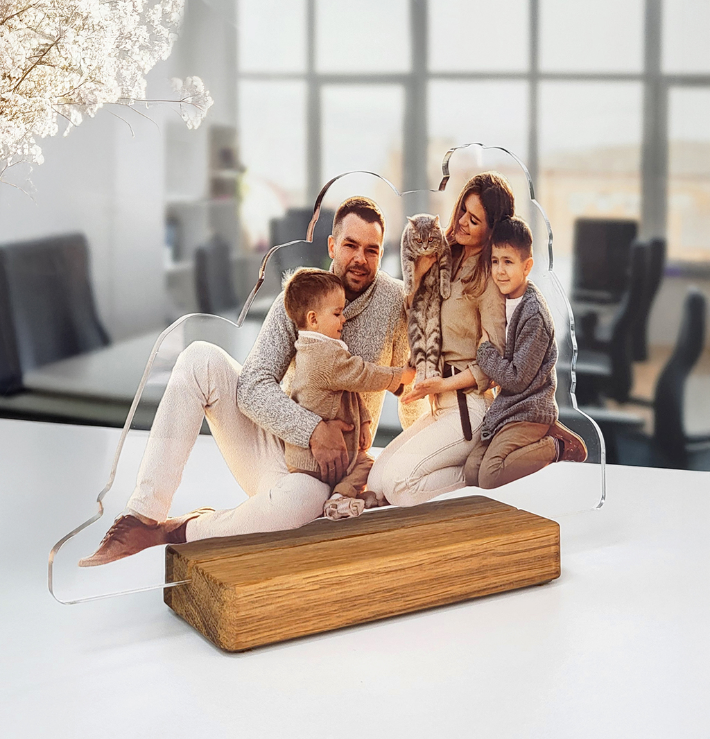 Акрилова фігурка "Люди"