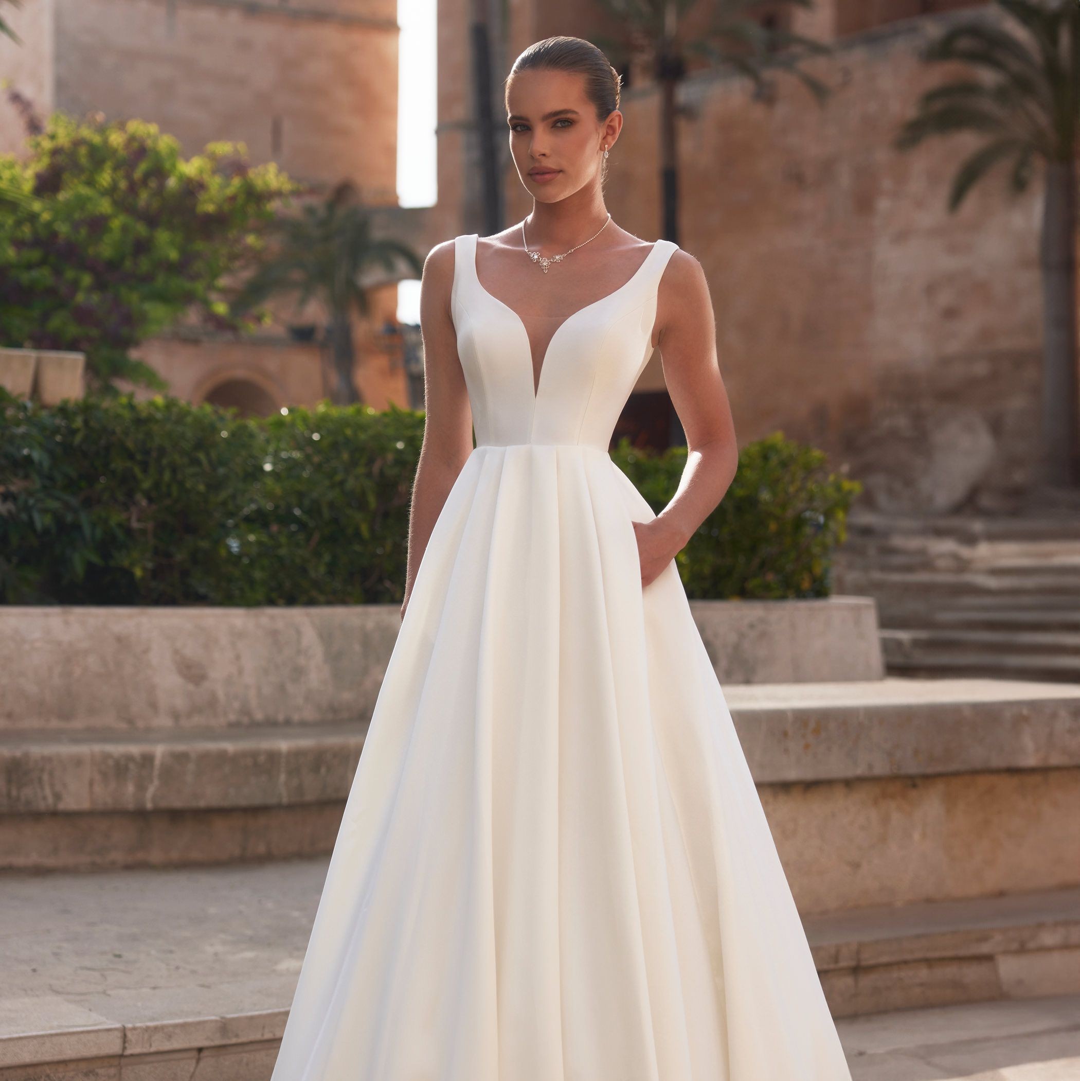 Bianco Evento IDALIA