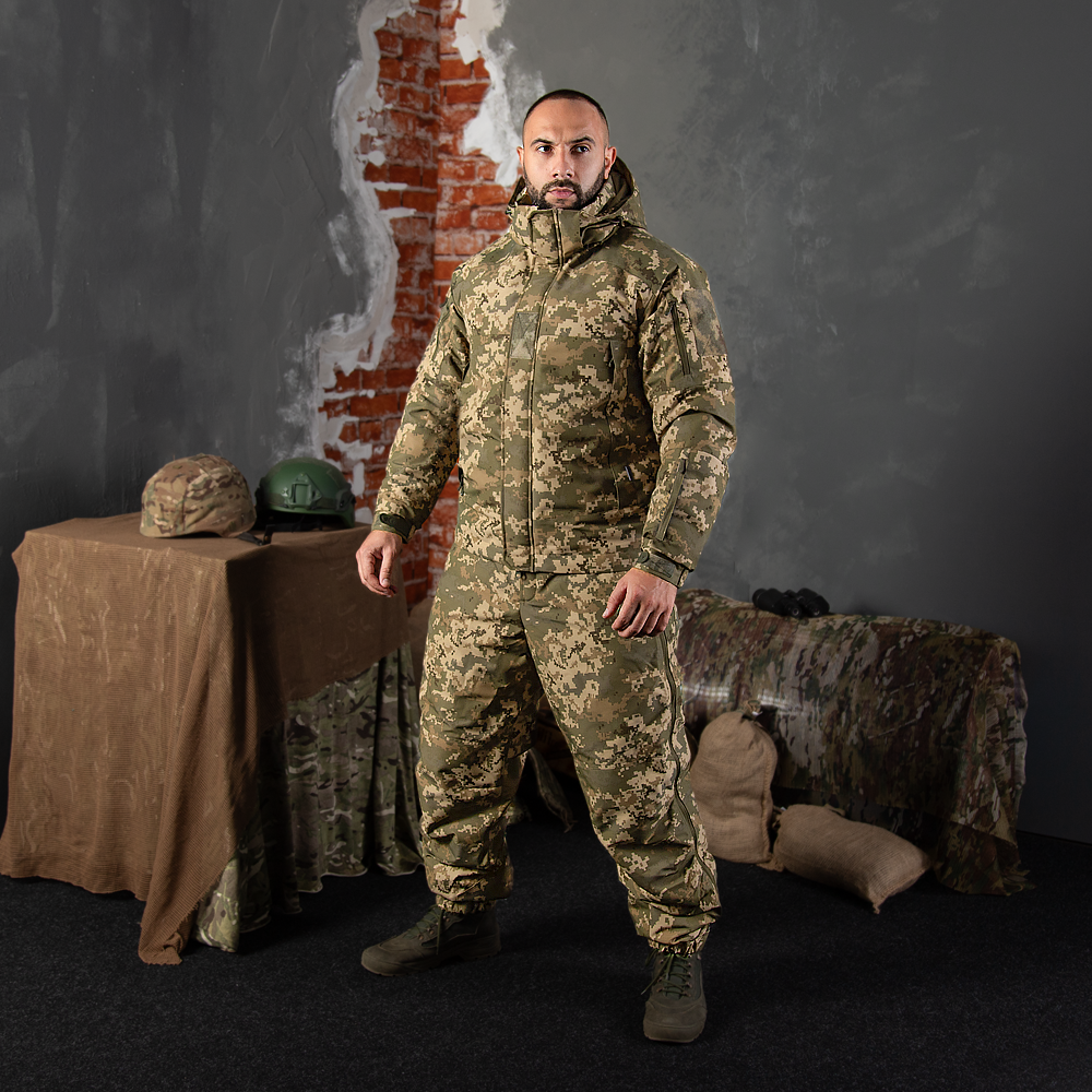 Зимова утеплена мембранна куртка "Defender 7LVL Піксель" від українського бренду "CAMOTEC".