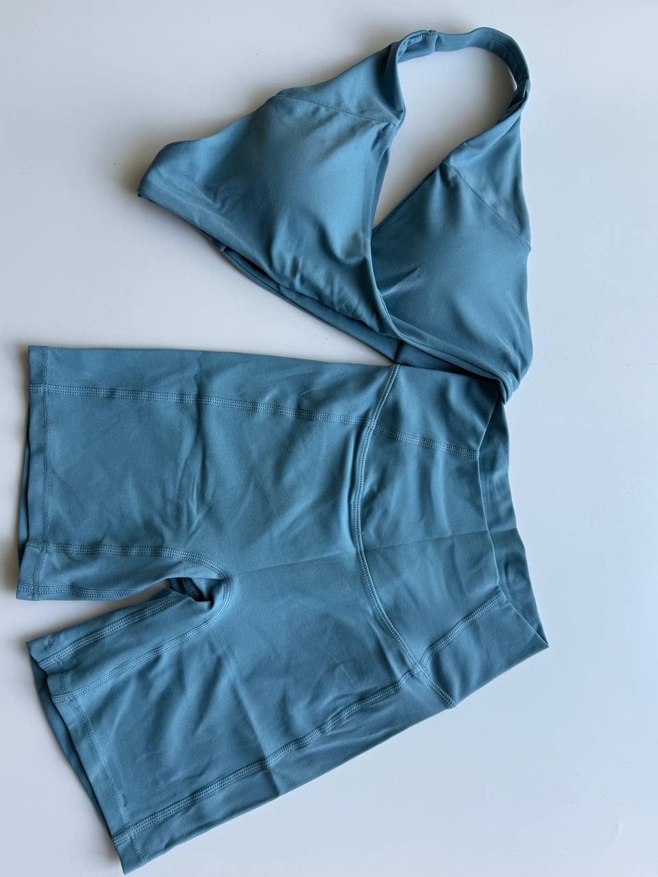 Комплект топ із чашками та шорти без пуш ап Premium якості в блакитному  кольорі
