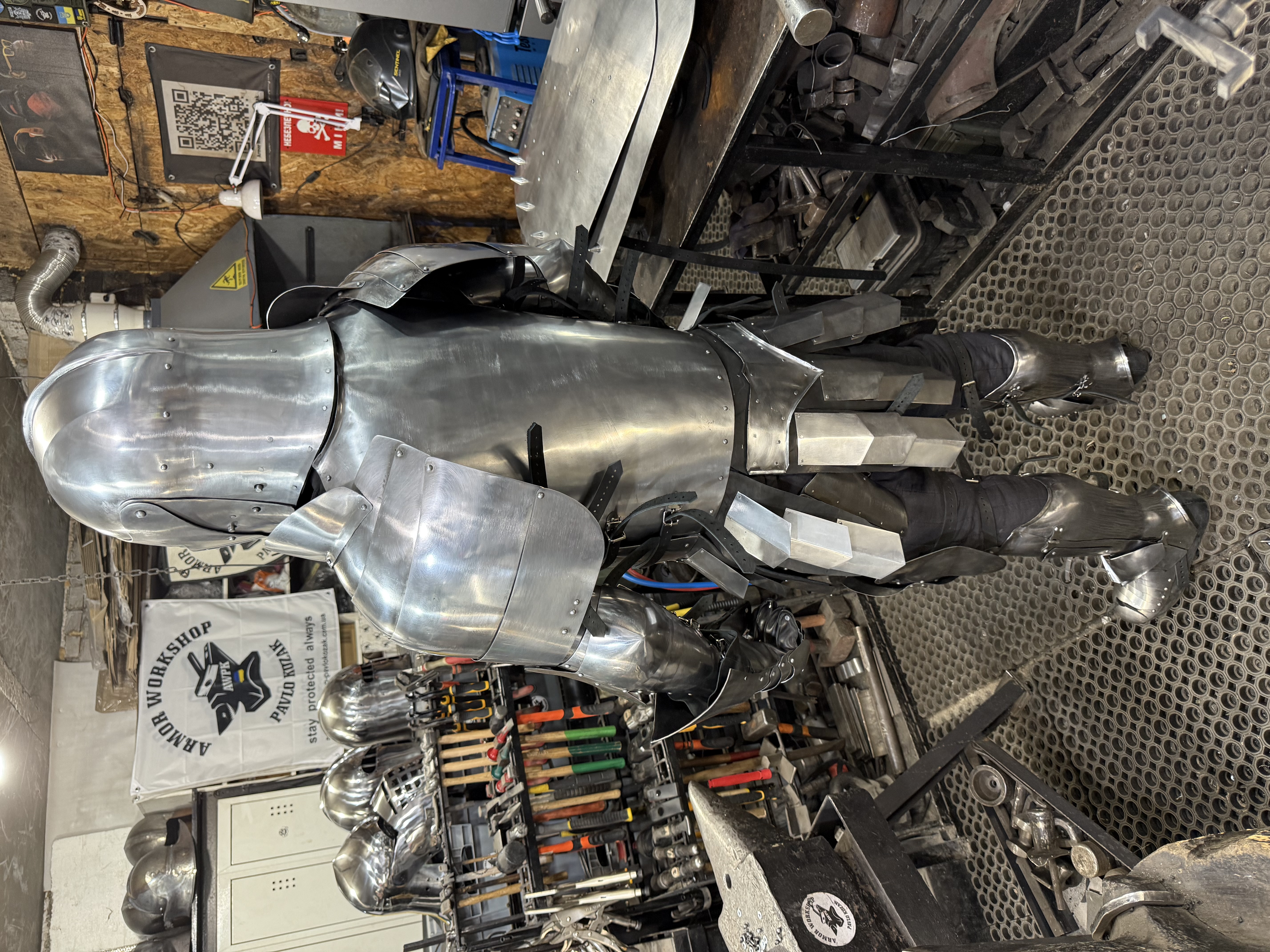 Full Armor Set “Fantastic”