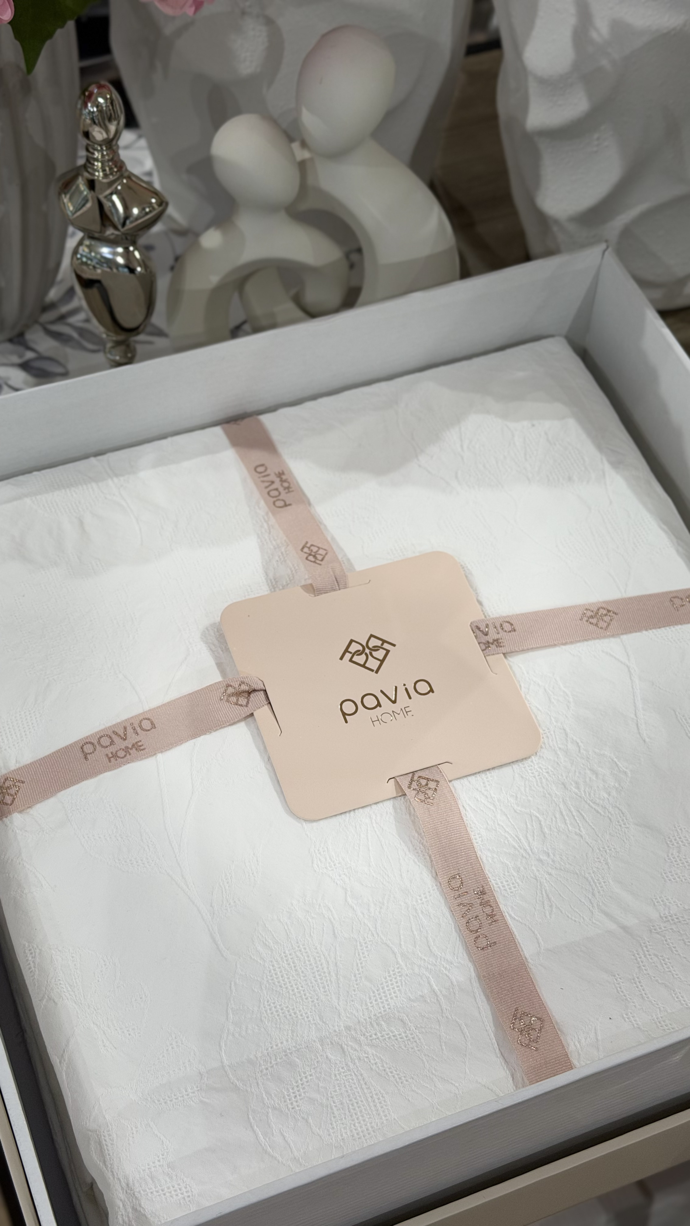 Комплект постільної білизни 200x220 PAVIA ROSAVIA ECRU