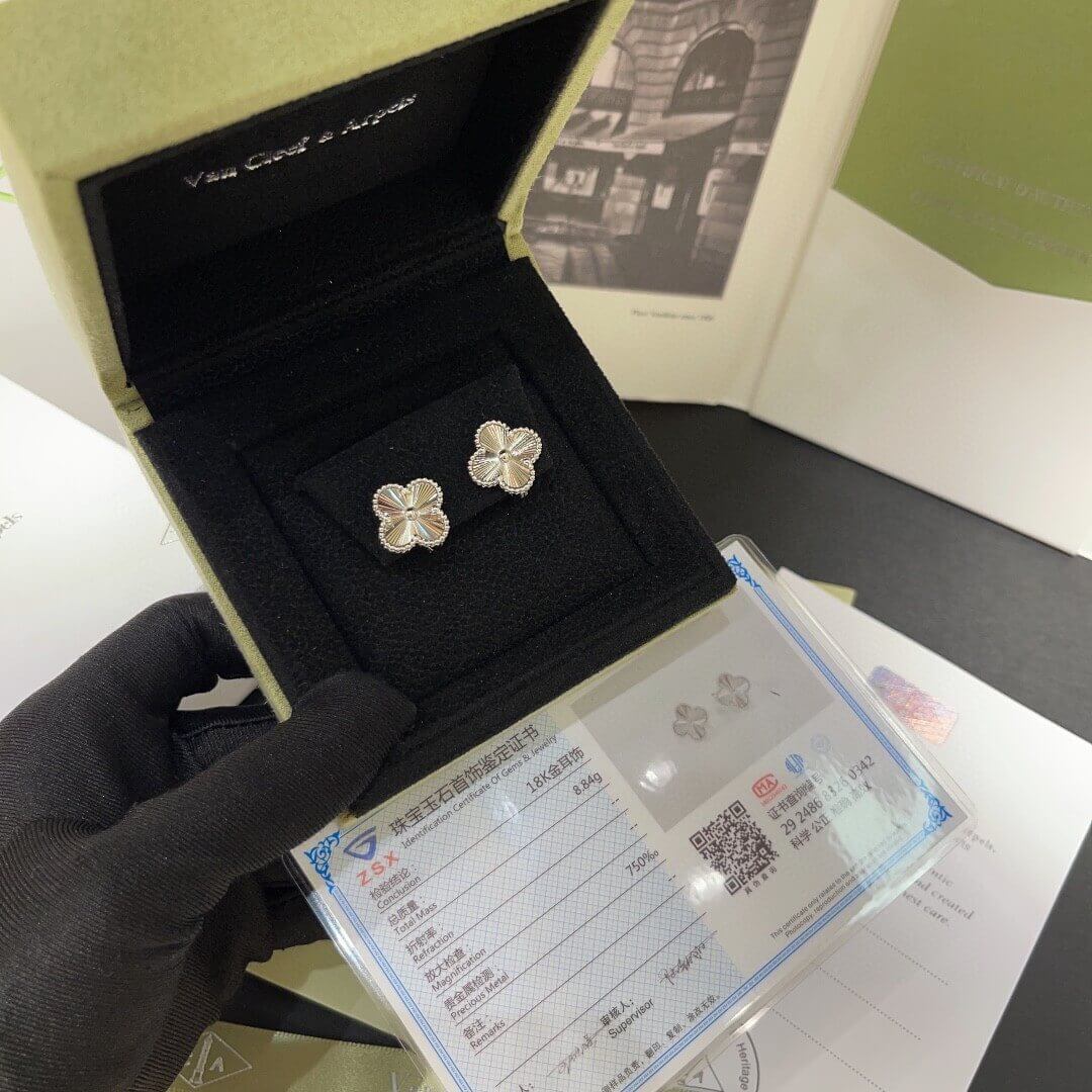 Van Cleef&Arpels сережки золоті