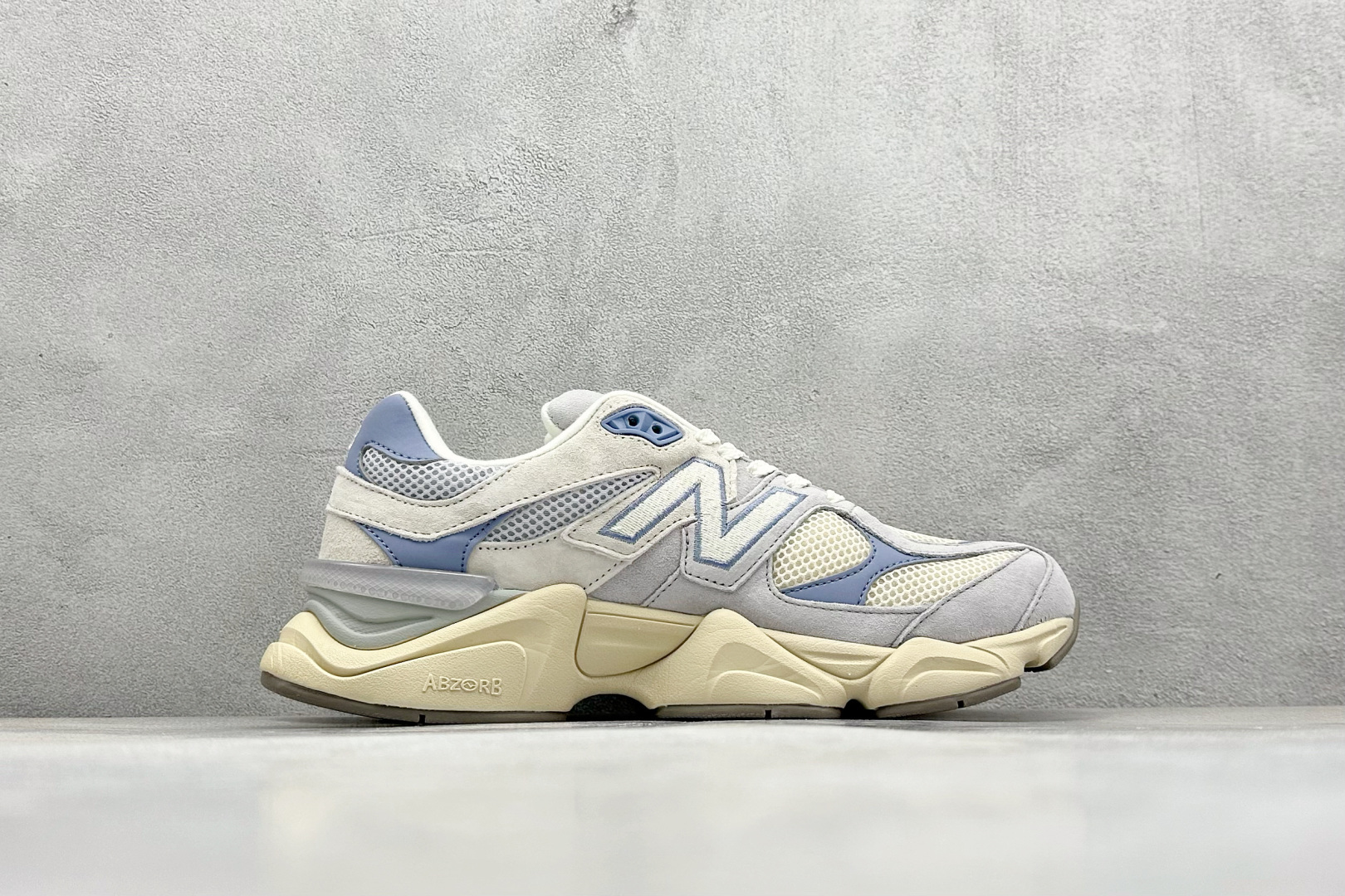  New Balance U9060EEL
