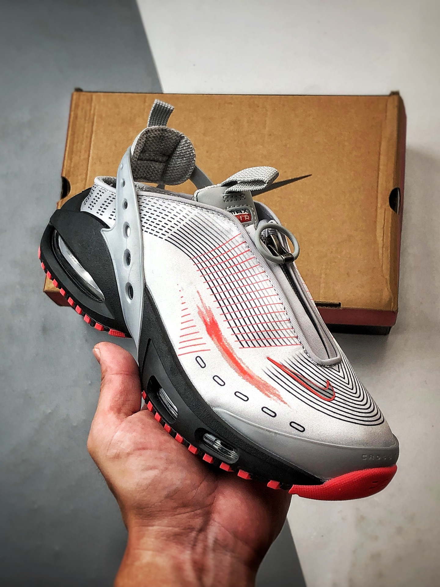 Nike Air Max Craze w kolorze srebrnym i czarnym