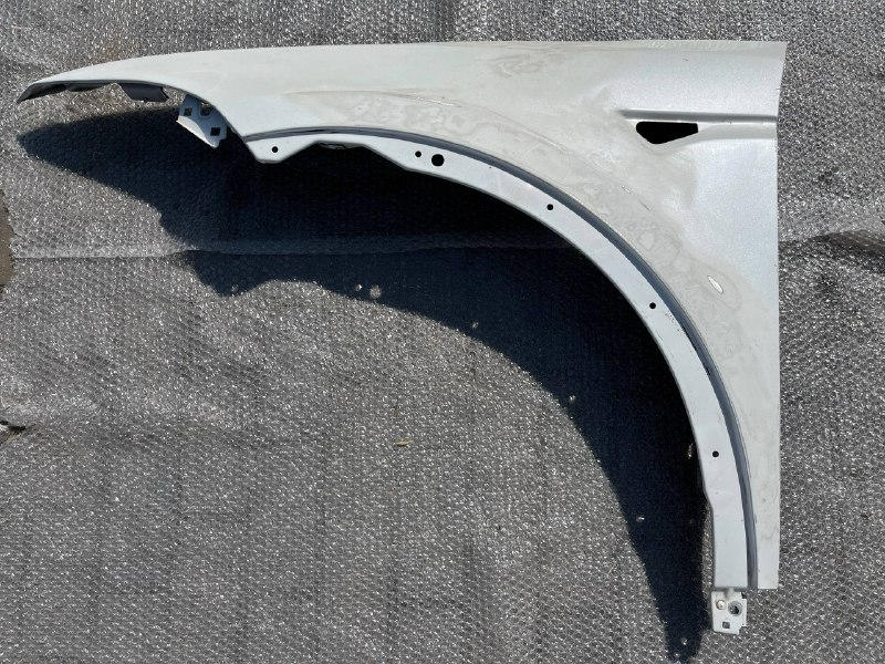 Крило переднє біле ліве на Tesla MX 2016-2024
