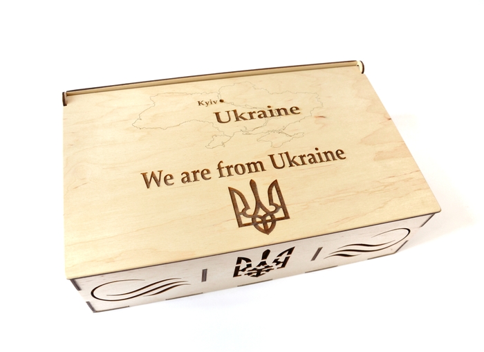 Подарункова коробка з фанери “We are from Ukraine” 30*18*9 см KolodaToys UK8