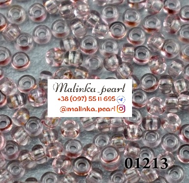 Бісер бежевий, кристальний