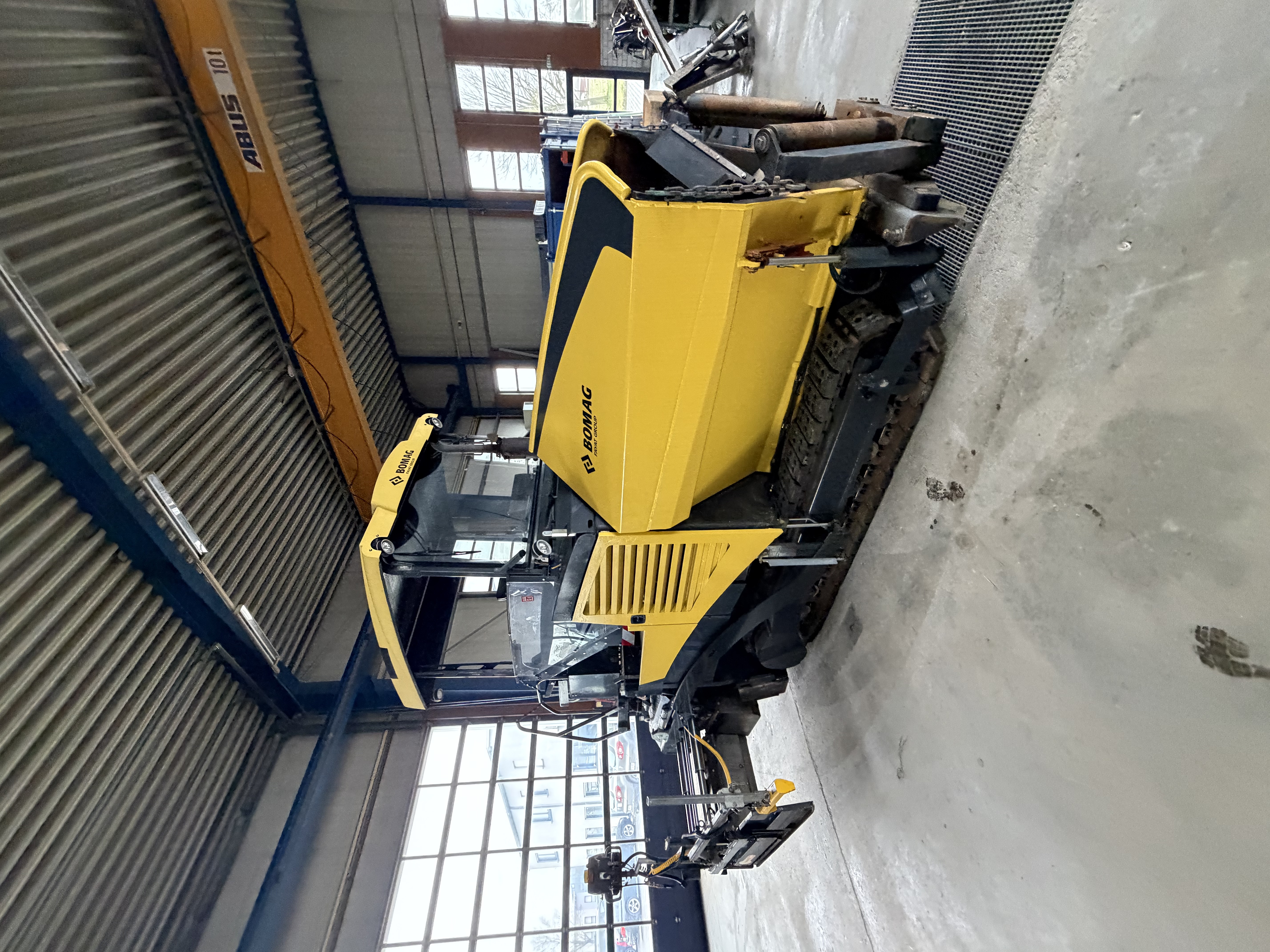 Асфальтоукладач| Bomag BF 300C| 2014 рік | 4 456 мотогодин